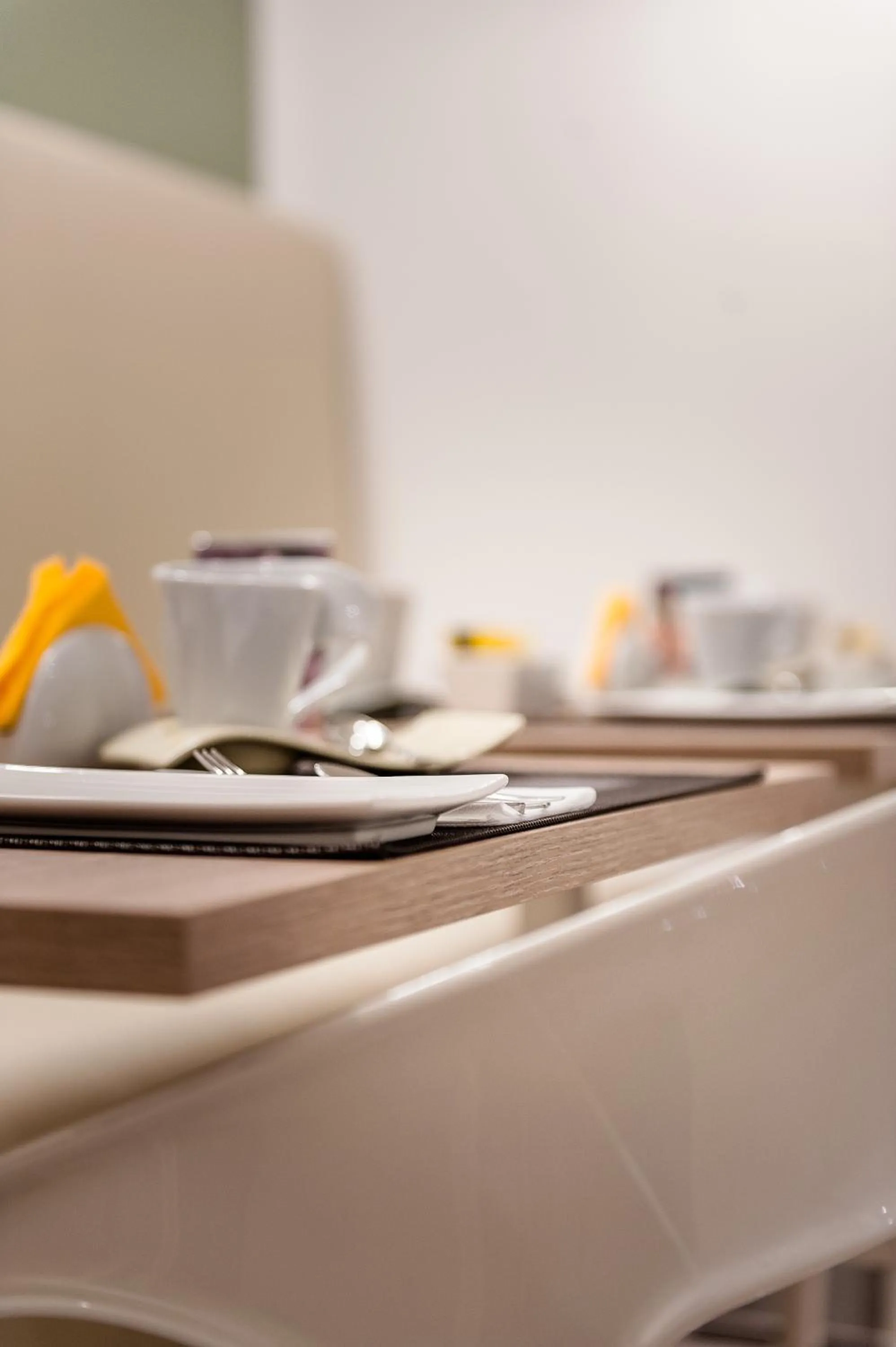 Restaurant/places to eat in Ferrara Rooms