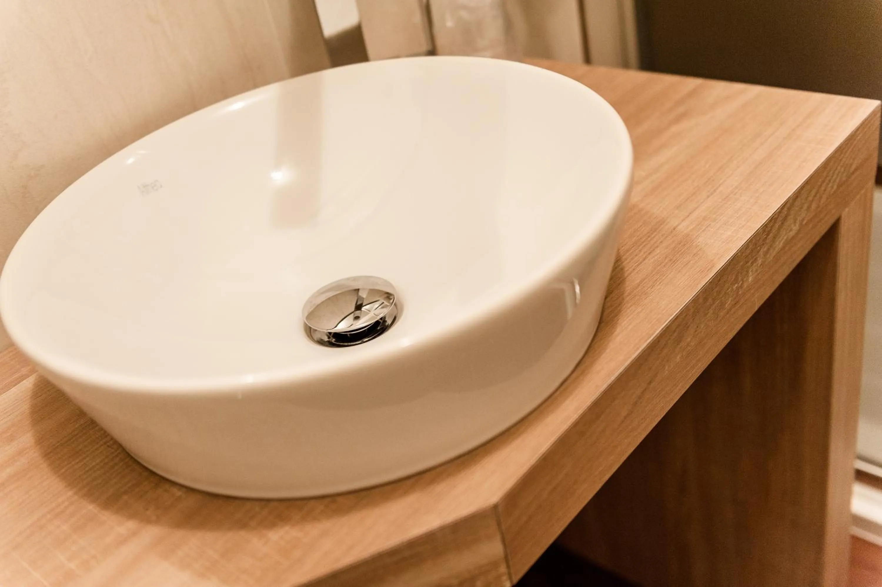 Bathroom in Ferrara Rooms