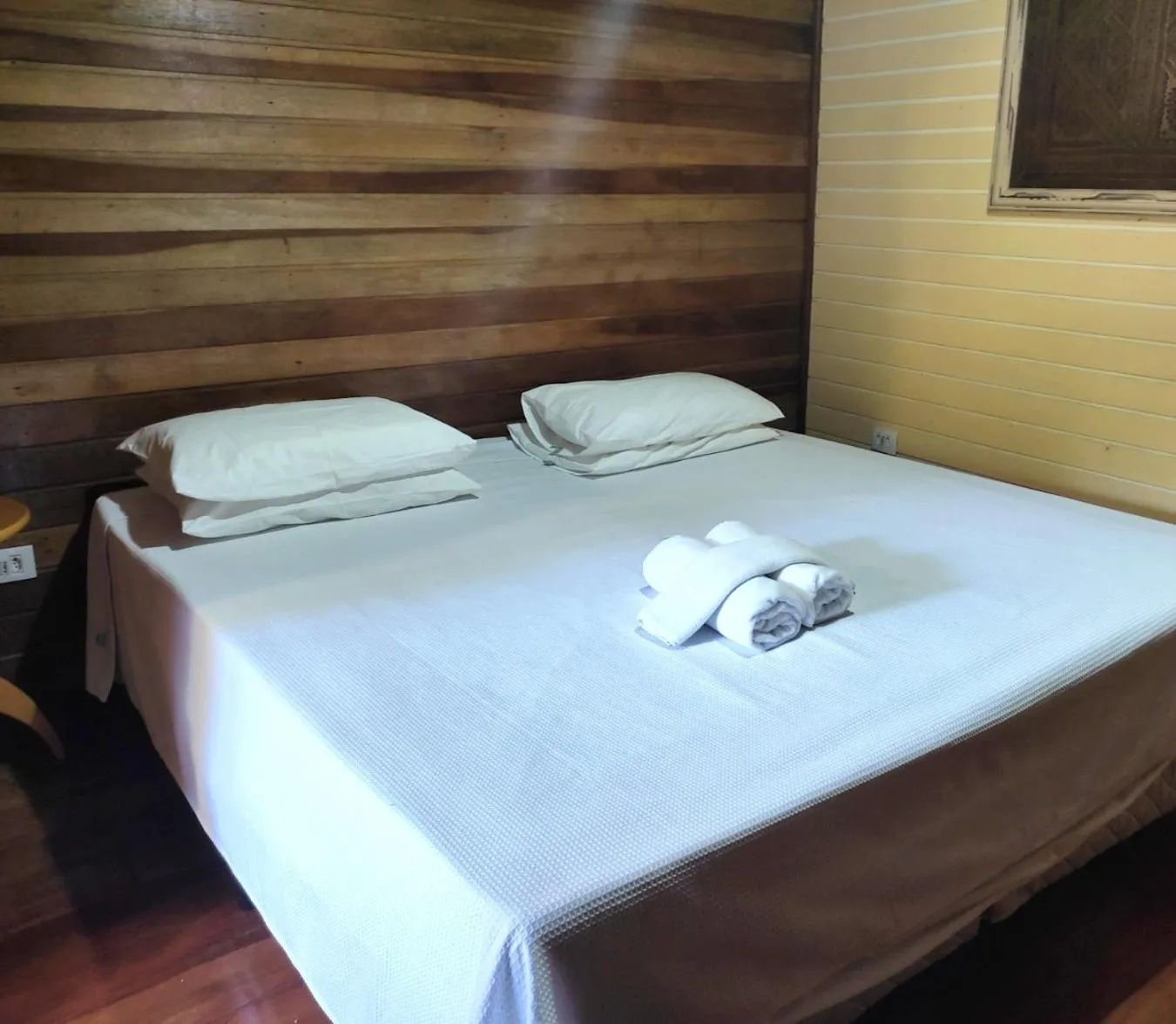 Bed in Pássaro de Fogo