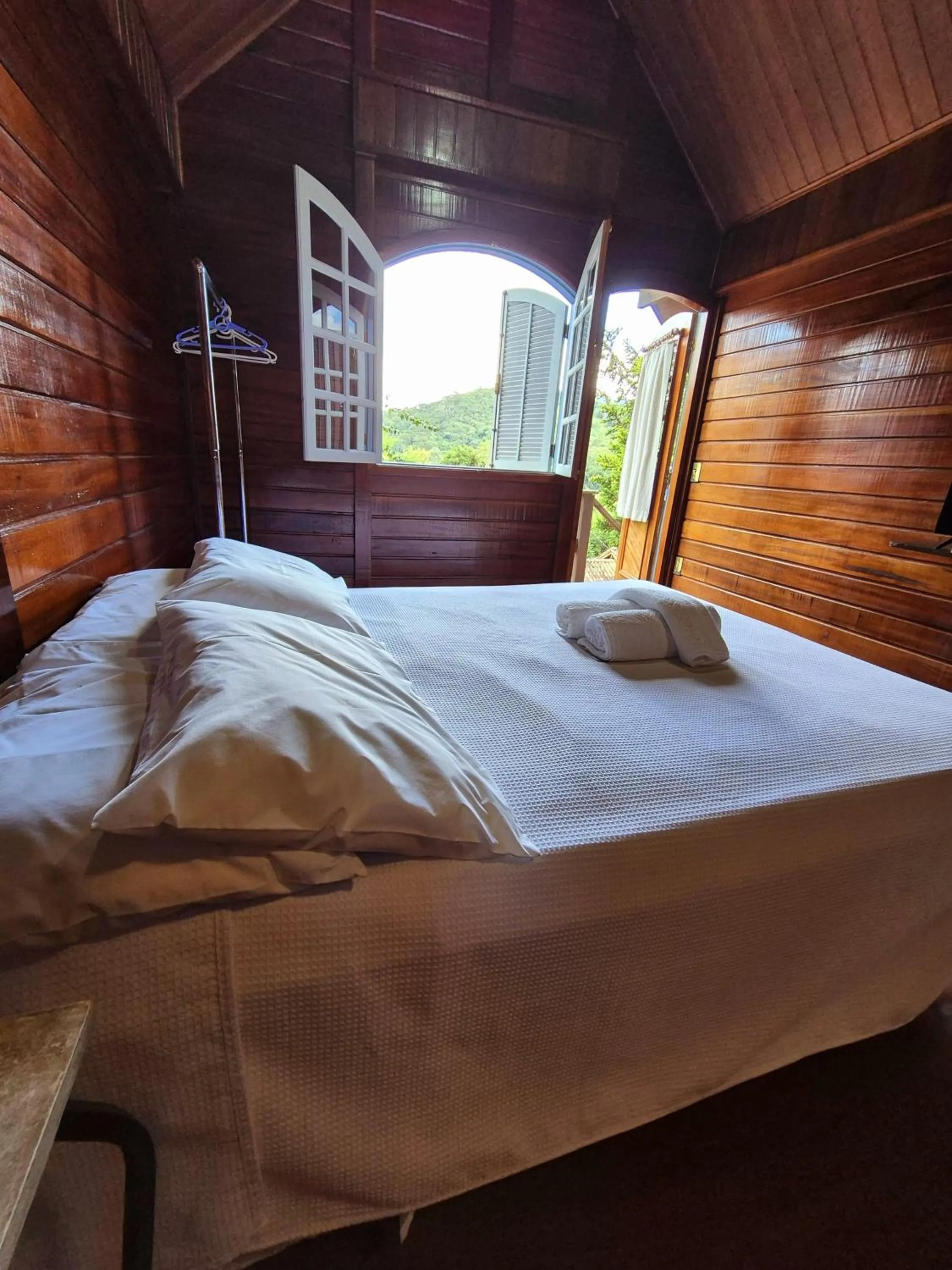 Bed in Pássaro de Fogo