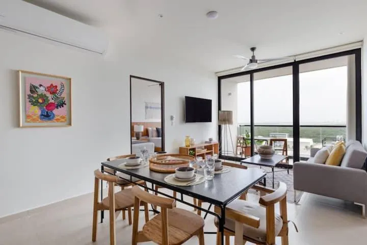 TV and multimedia in San Francisco by Andiani Travel