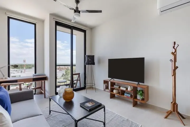 TV and multimedia in San Francisco by Andiani Travel