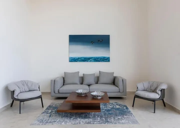 Property building in San Francisco by Andiani Travel