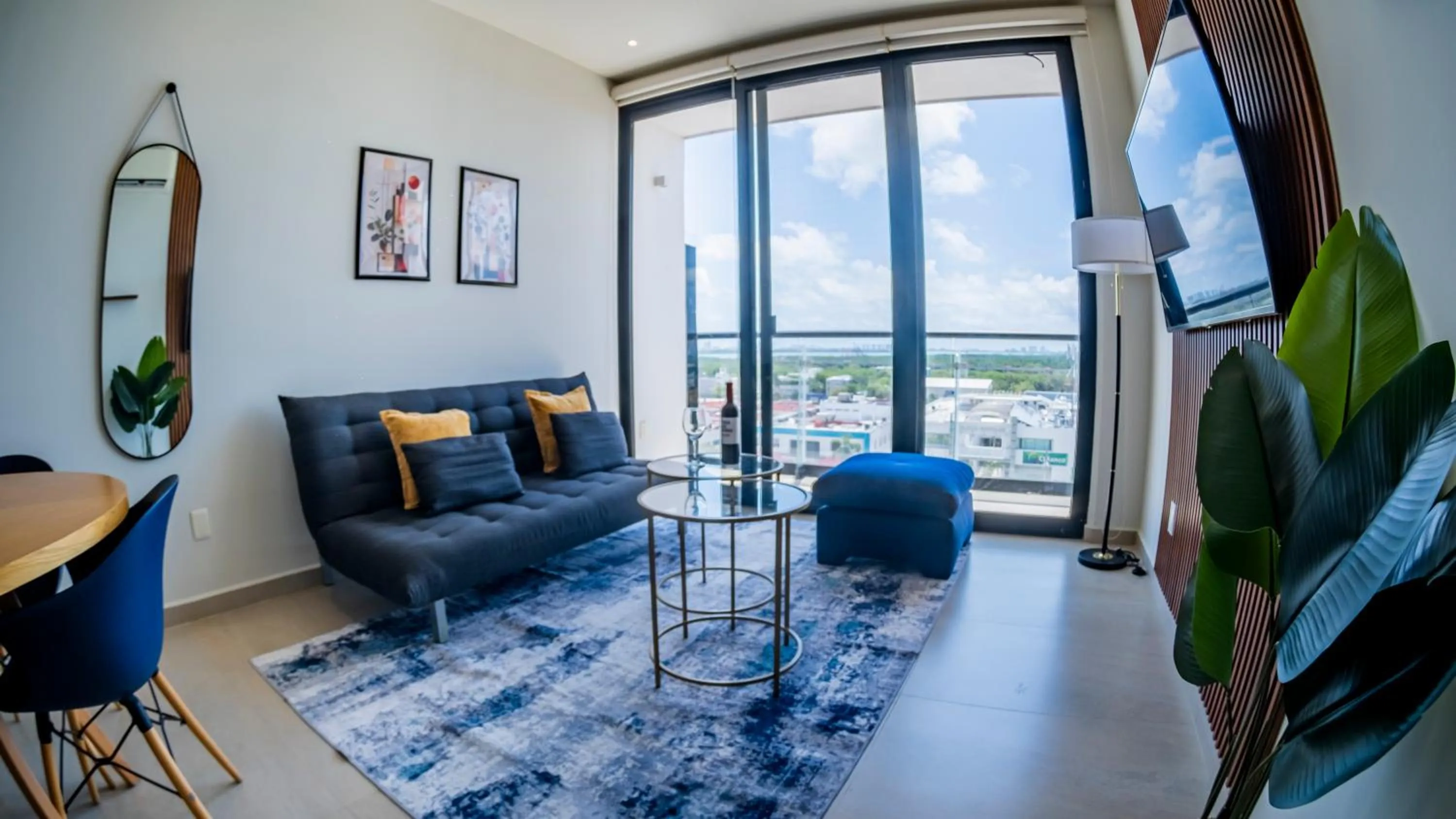 TV and multimedia in San Francisco by Andiani Travel