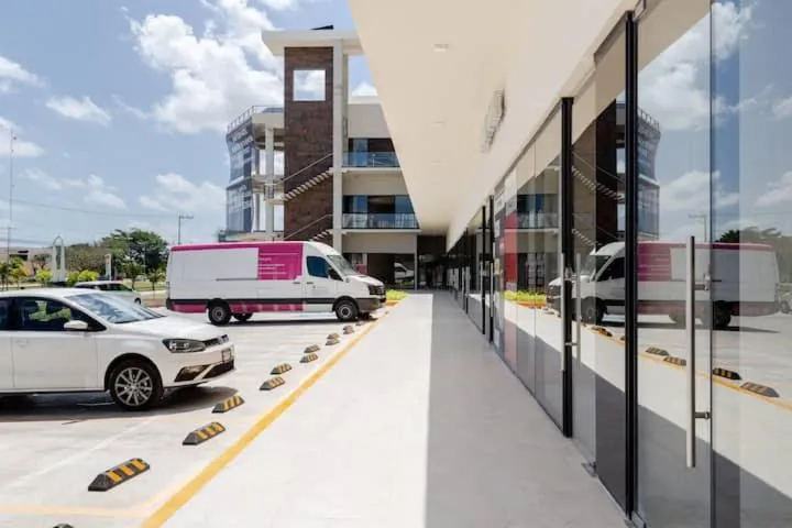 Property building in San Francisco by Andiani Travel