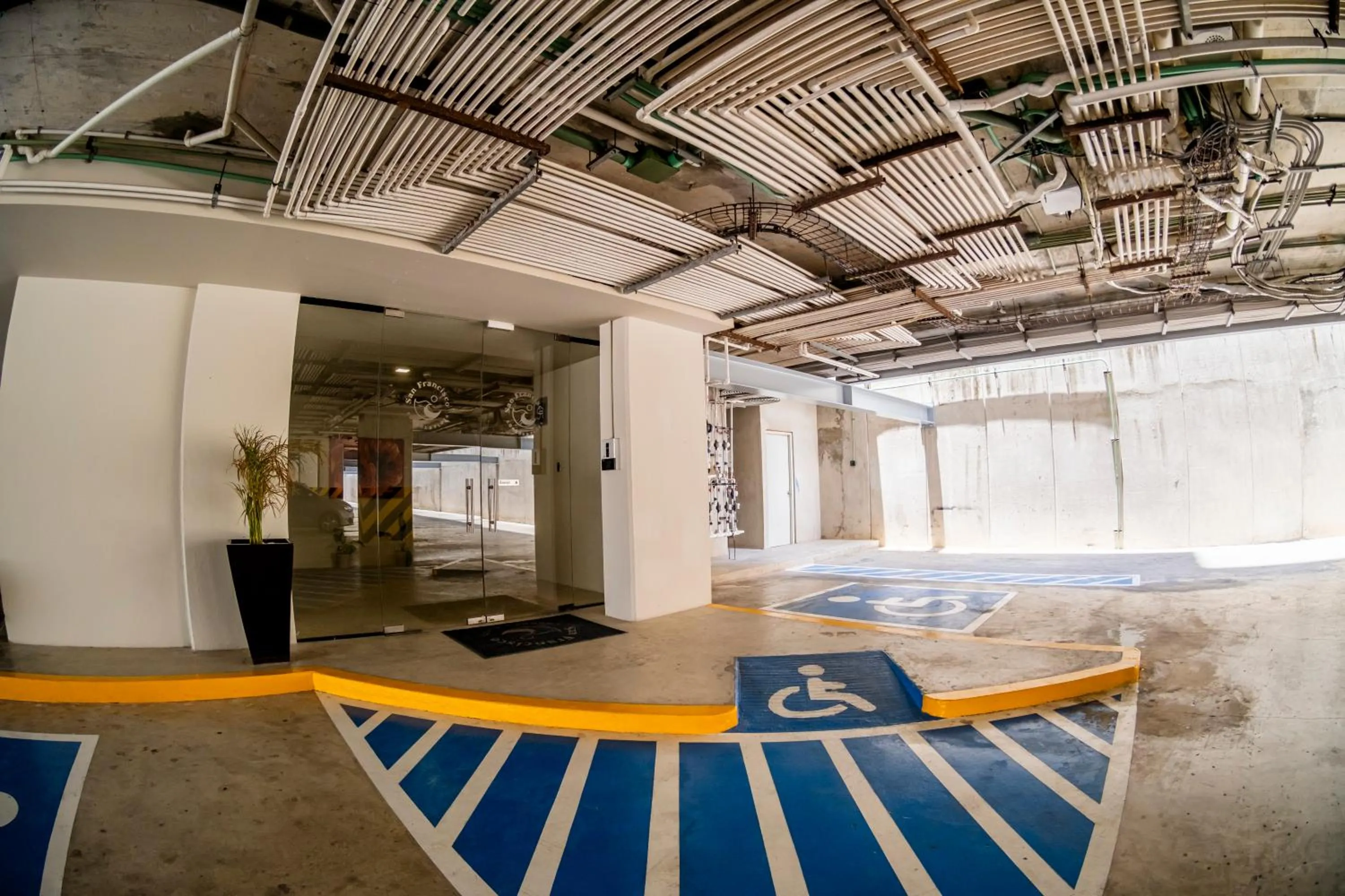 Property building in San Francisco by Andiani Travel