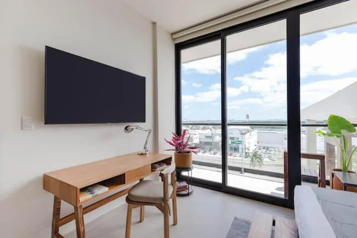 TV and multimedia in San Francisco by Andiani Travel