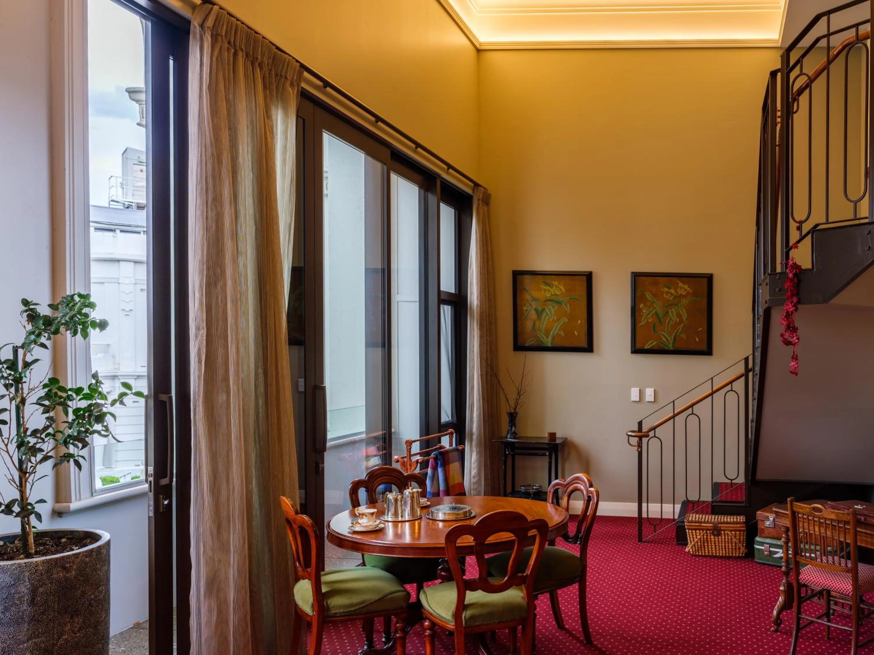 Dining area in Bell Hill Apartments