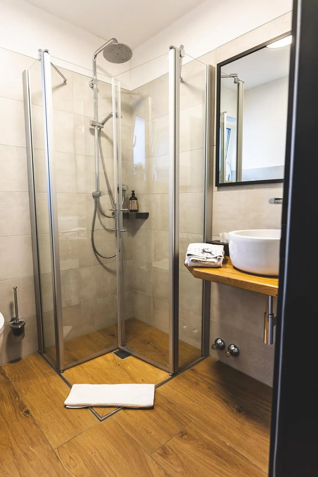 Shower in Boutique Hotel LANDHAUSZEIT