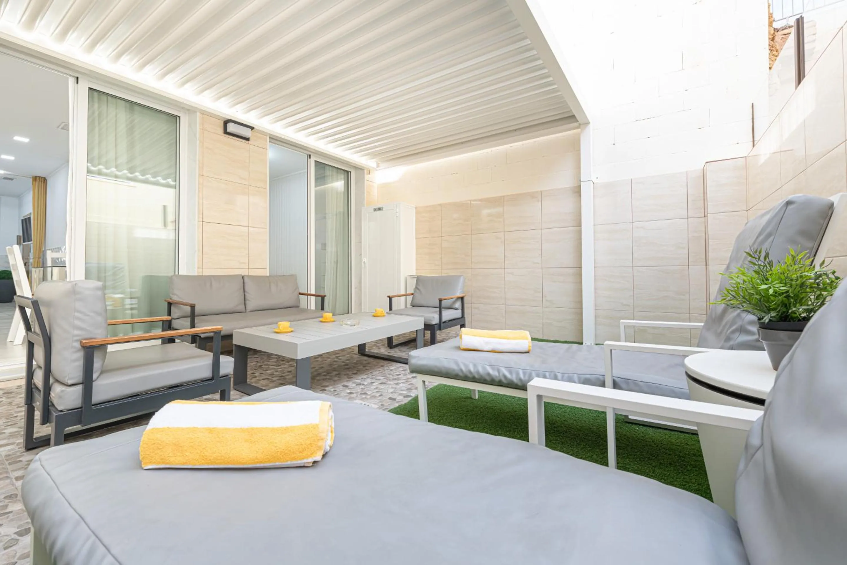 Balcony/Terrace in Luxury Home Poseidon