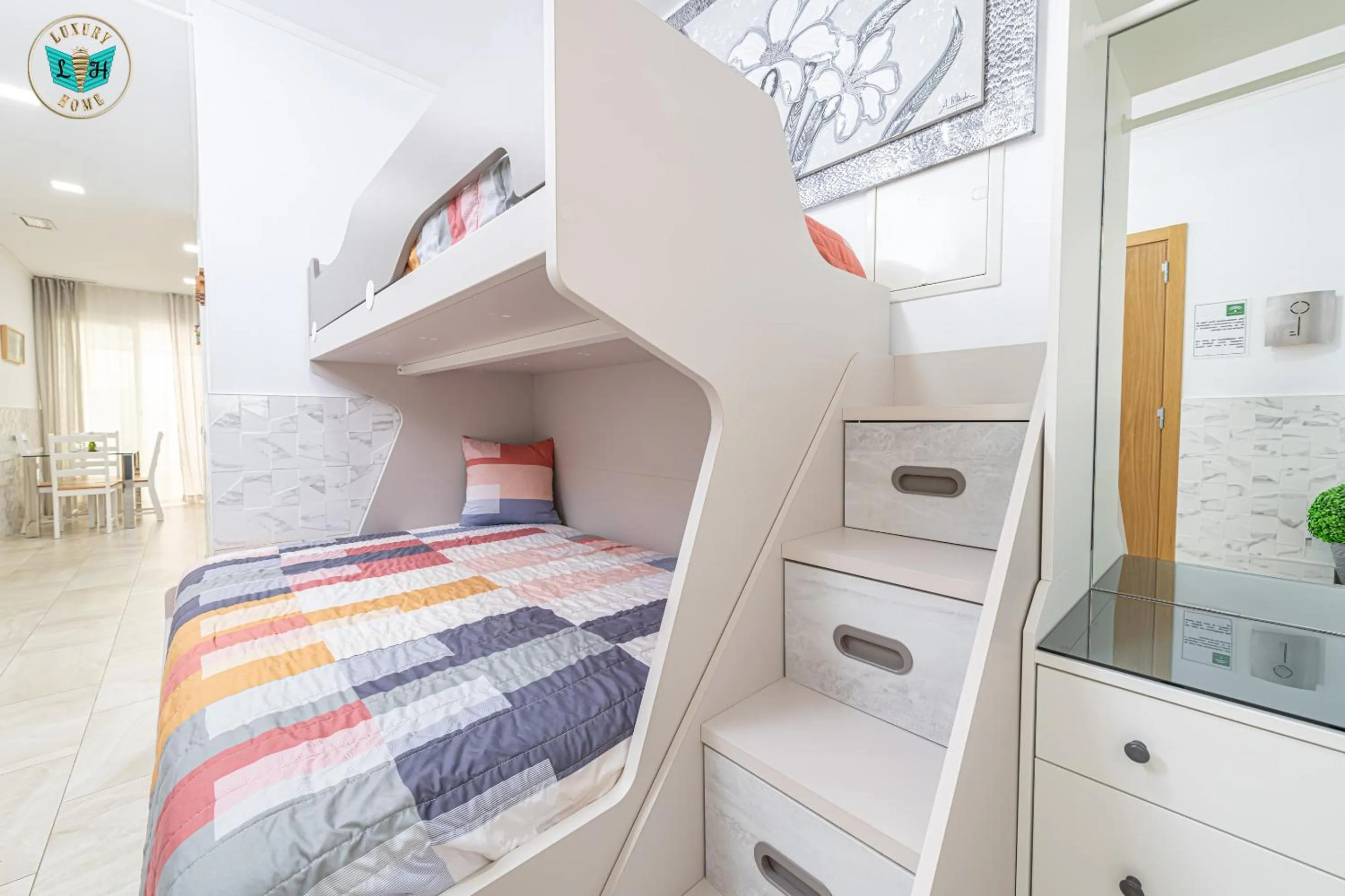 Bedroom, Bed in Luxury Home Poseidon