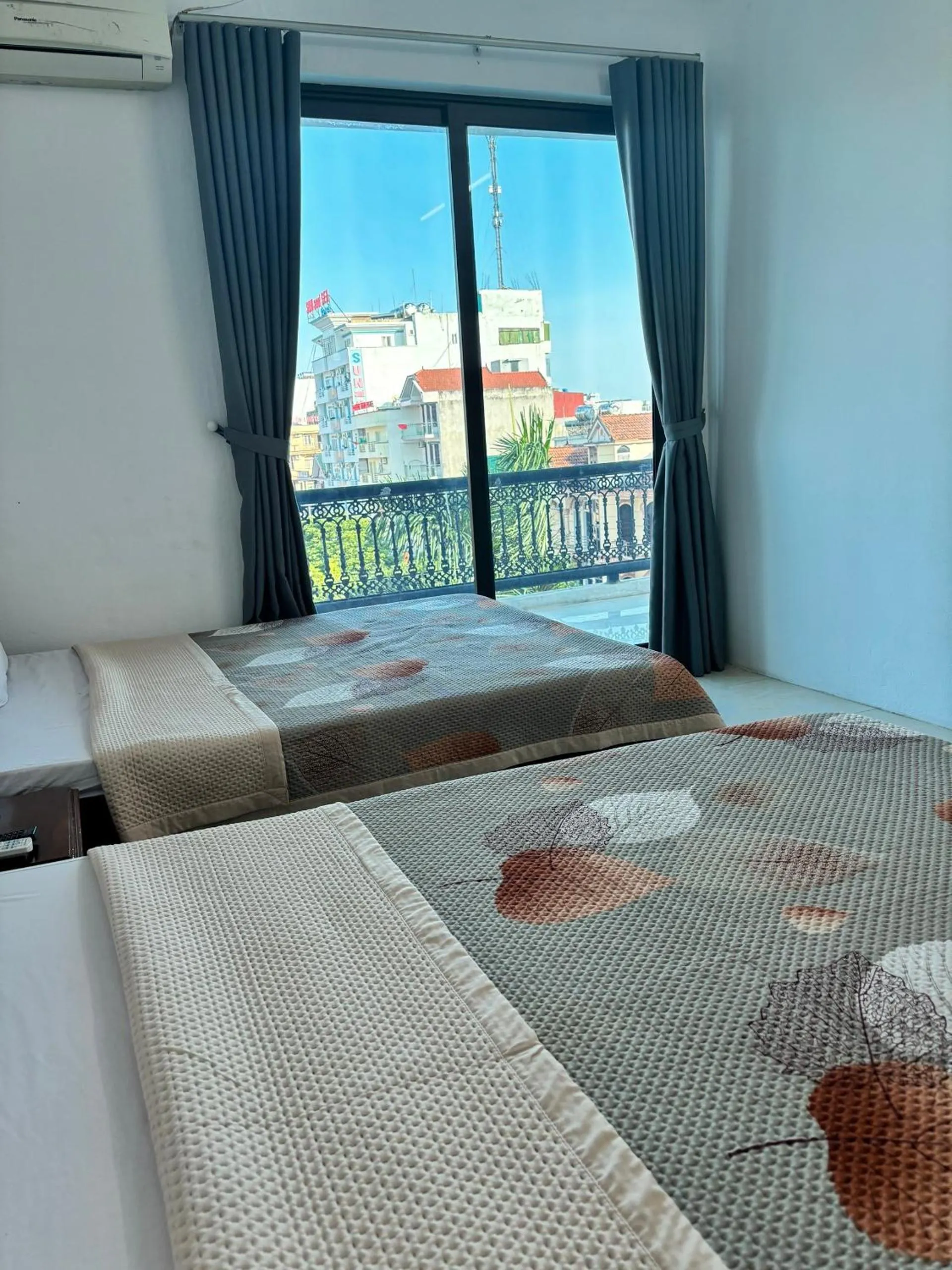 Bed in Khách Sạn Tuấn Thảo Cửa Lò