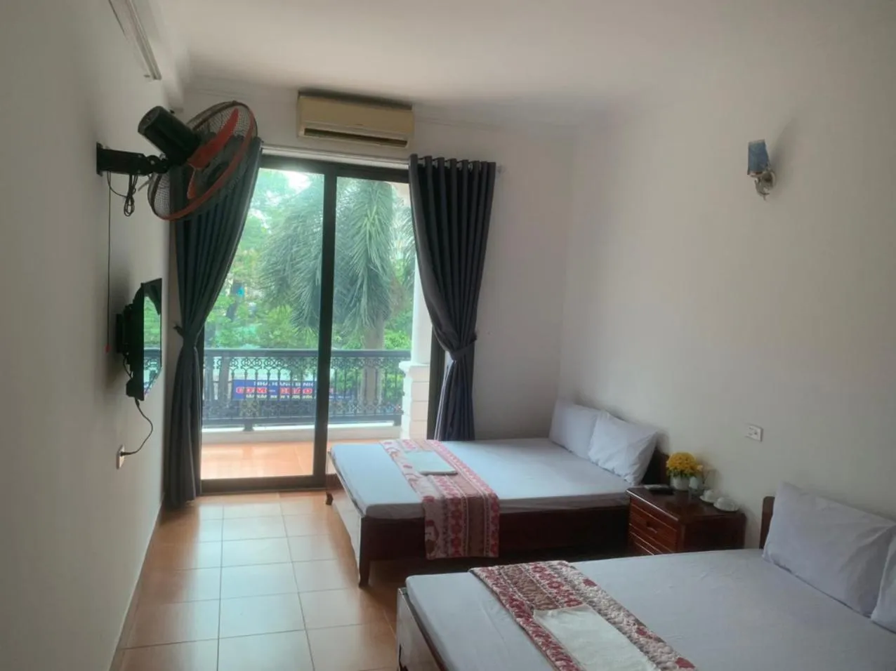 Bed in Khách Sạn Tuấn Thảo Cửa Lò