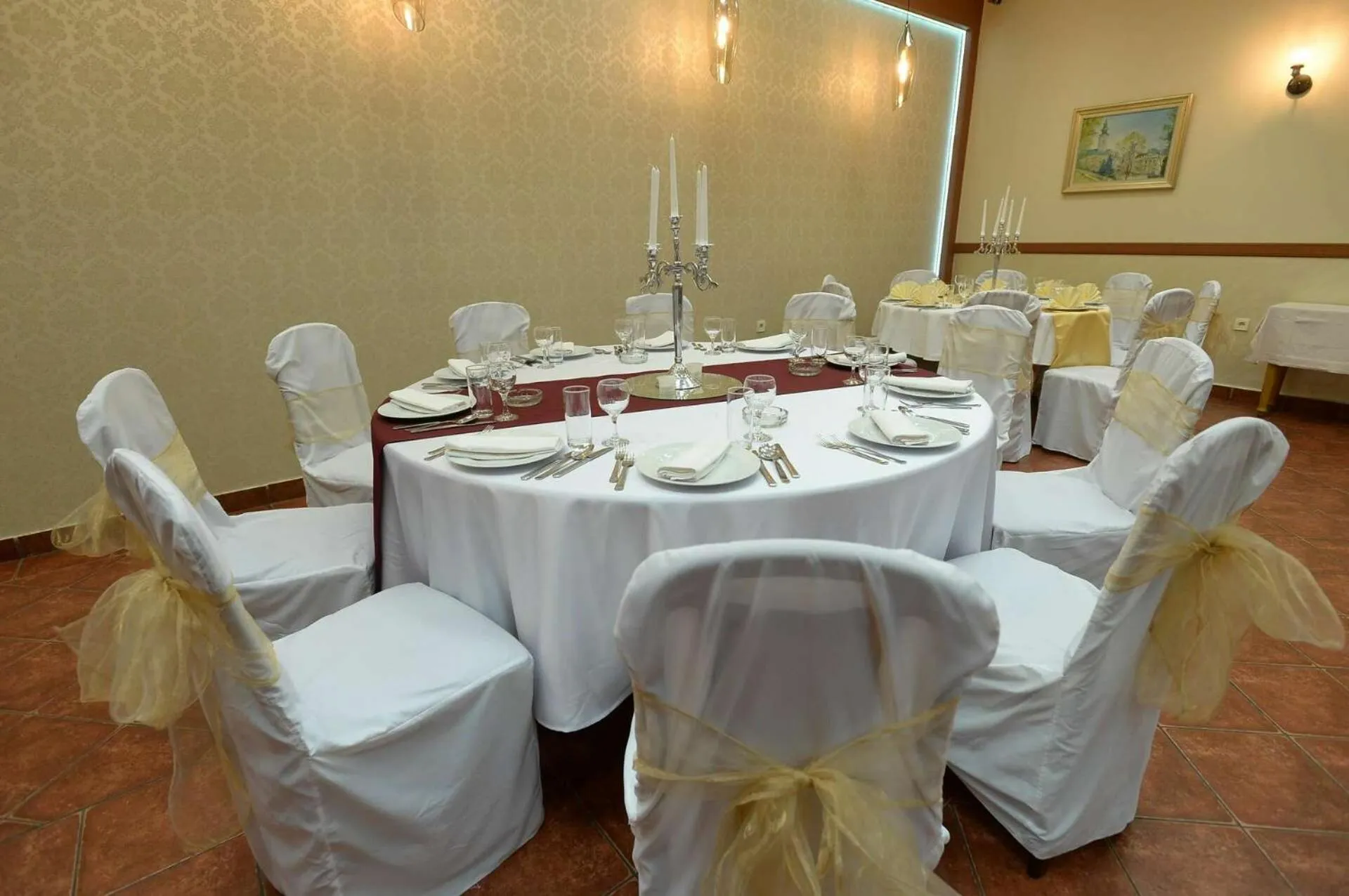 Restaurant/places to eat in Hotel Slodes