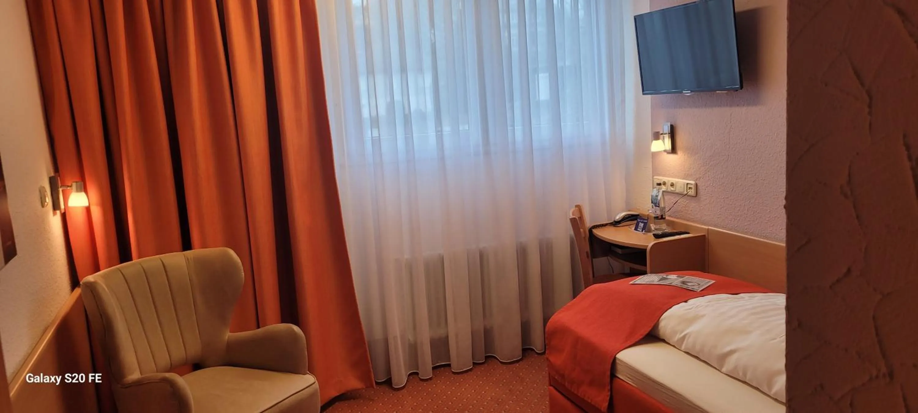 Photo of the whole room, Bed in Hotel Restaurant Ruppert