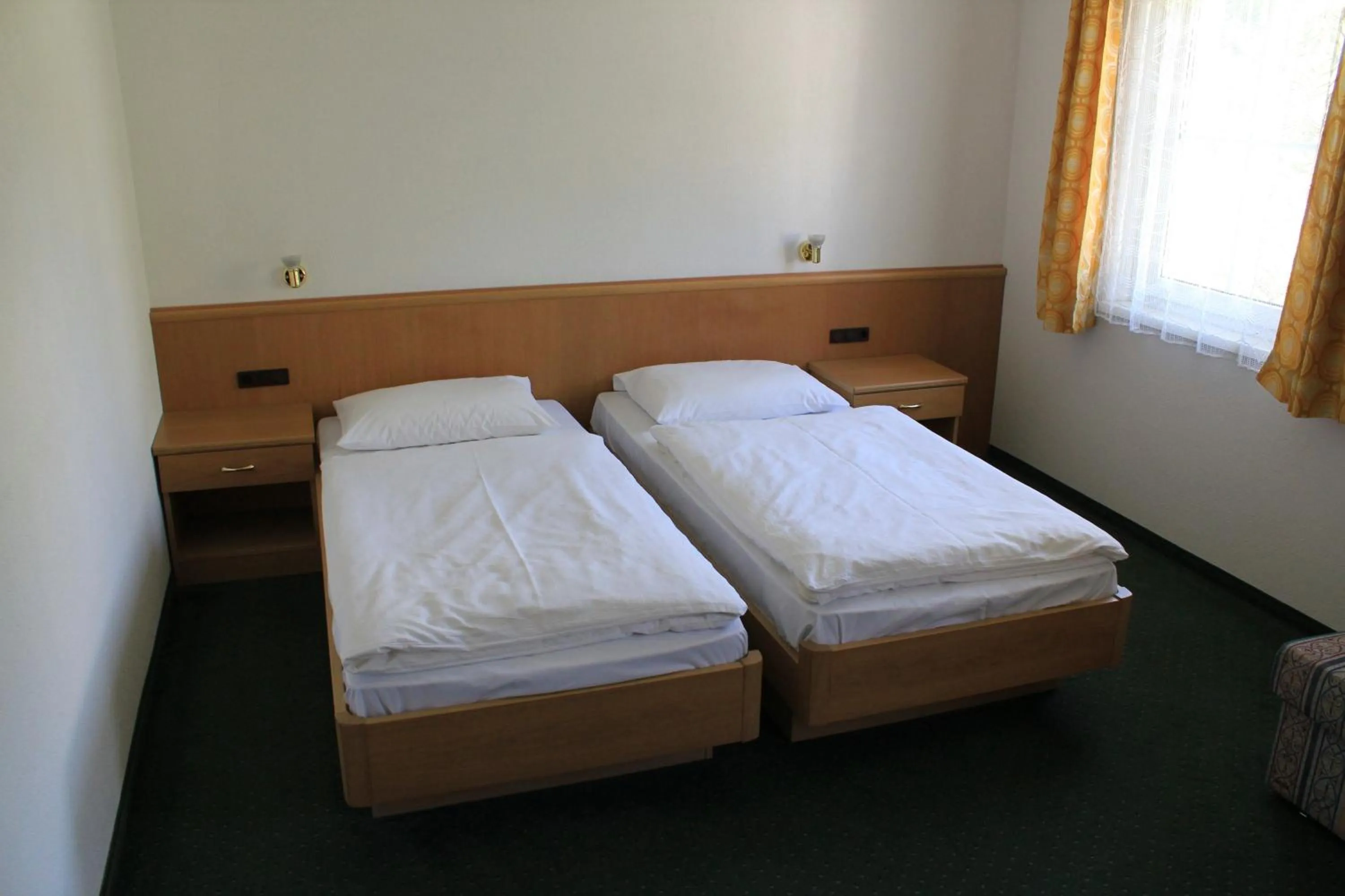 Bed in Gasthof Bundschen