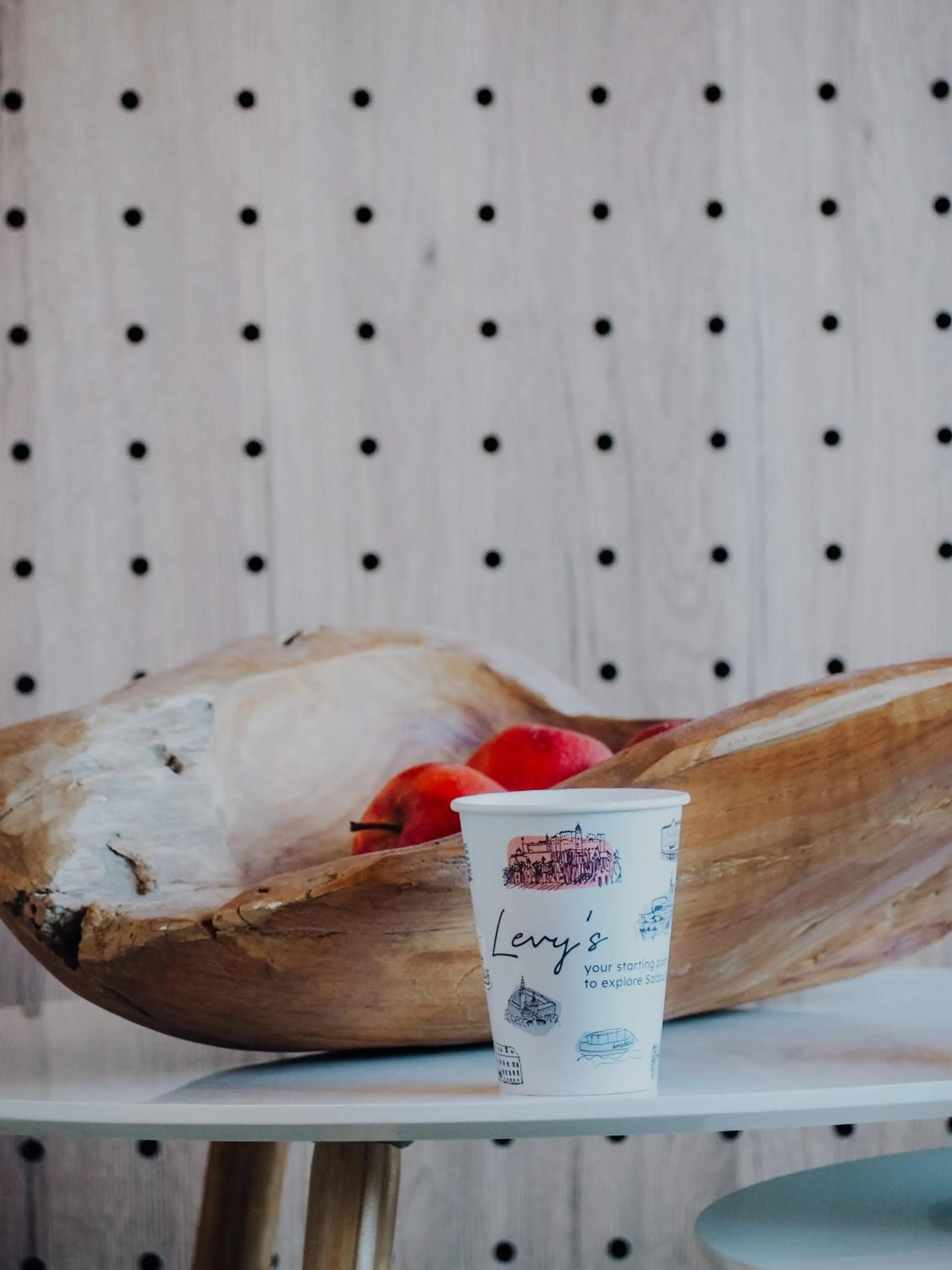 Food and drinks in Levy's Rooms & Breakfast