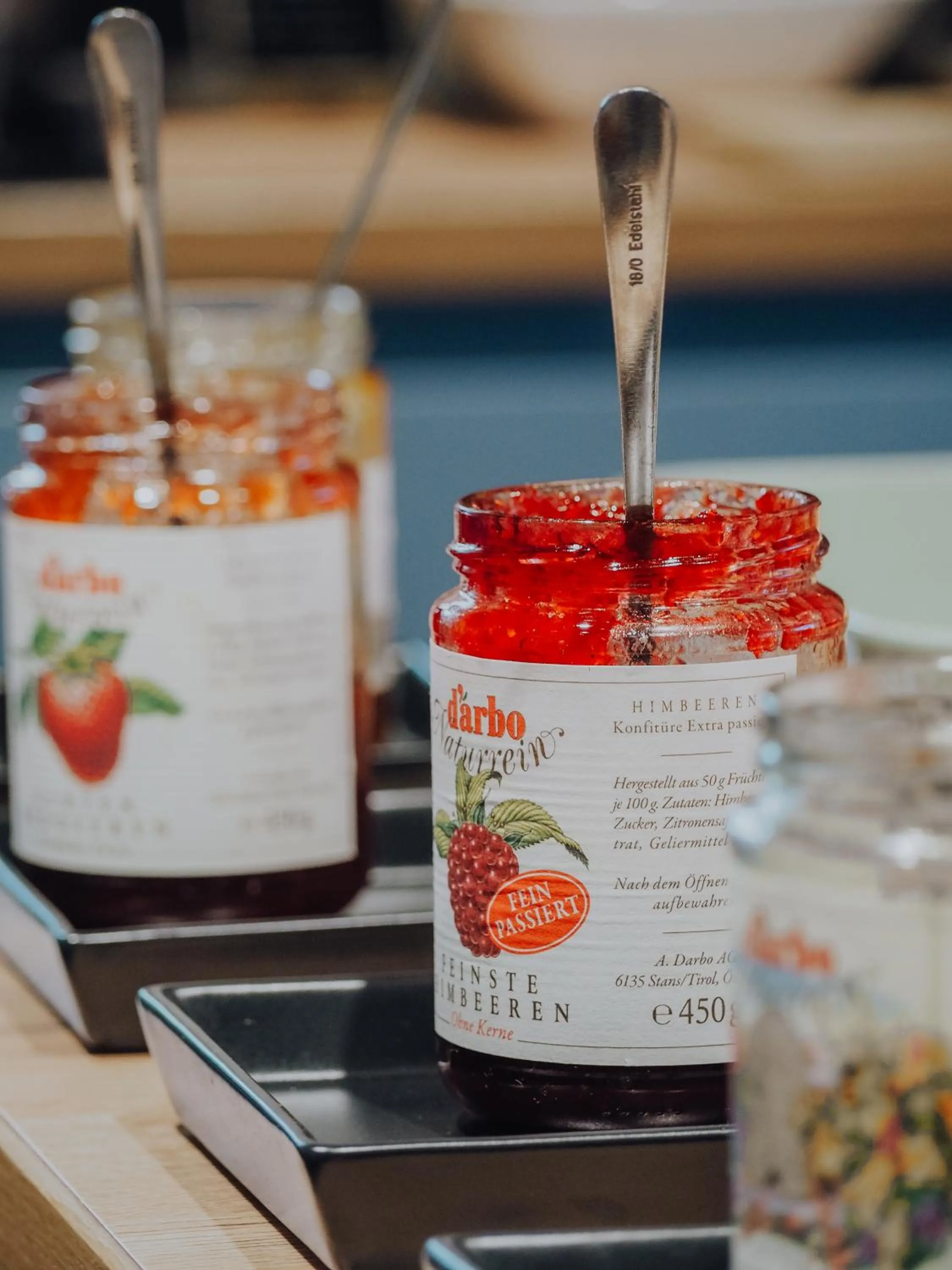 Breakfast in Levy's Rooms & Breakfast