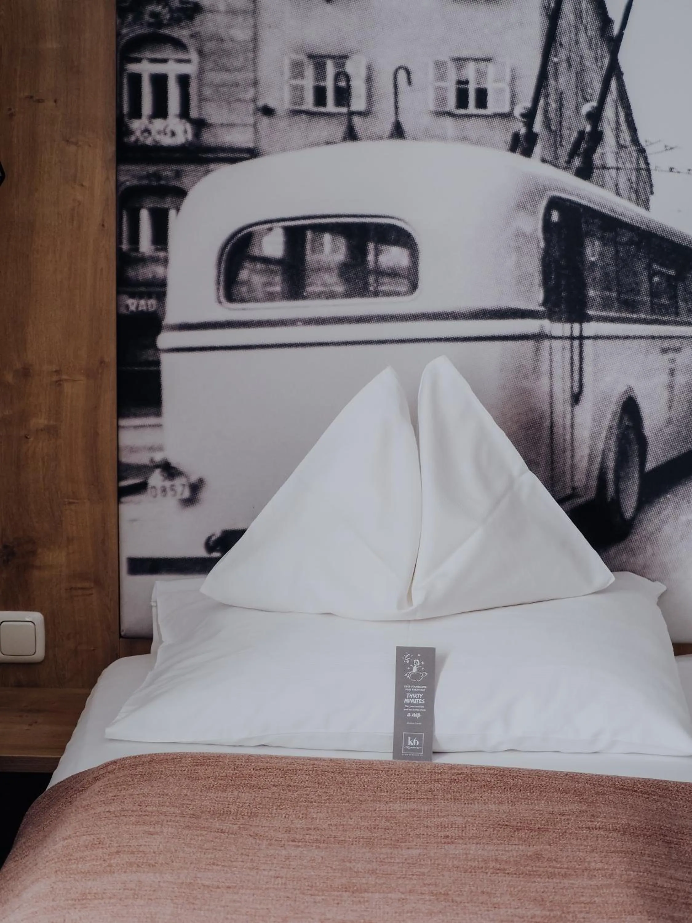 Bedroom, Bed in Levy's Rooms & Breakfast