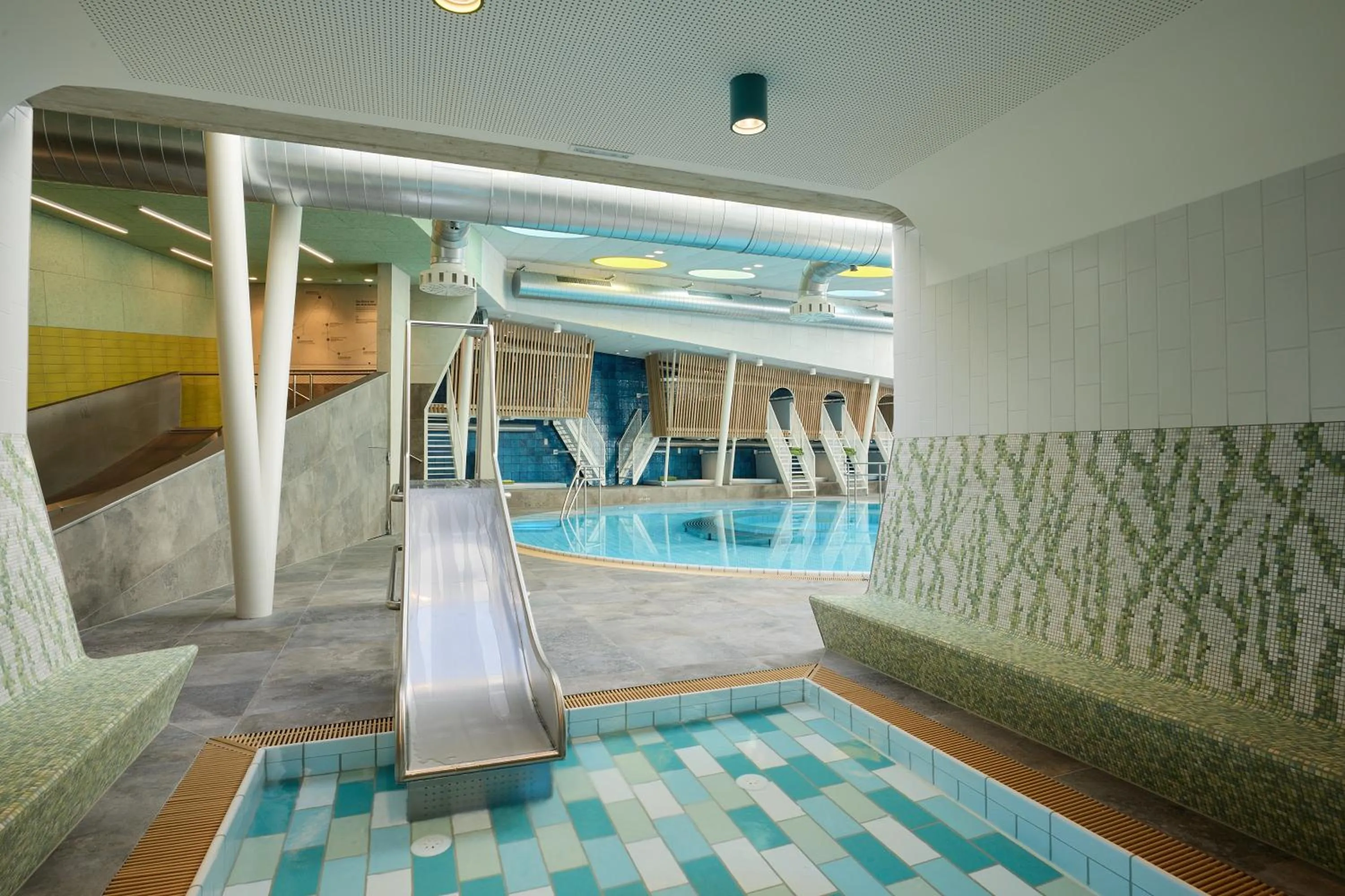 Swimming pool in Der Stern - Nachhaltiges Wirtshaus und Landhotel seit 1509