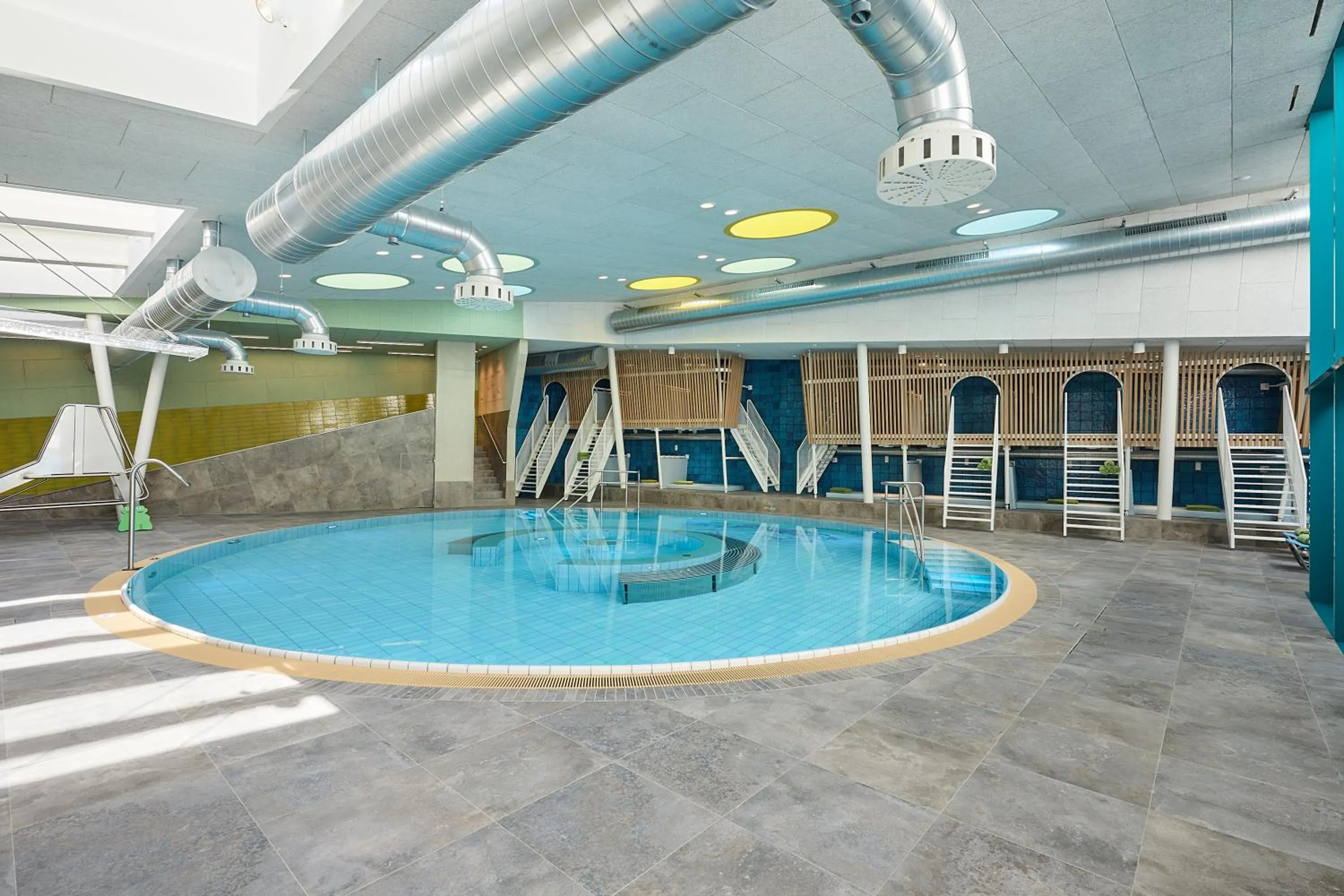 Swimming pool in Der Stern - Nachhaltiges Wirtshaus und Landhotel seit 1509