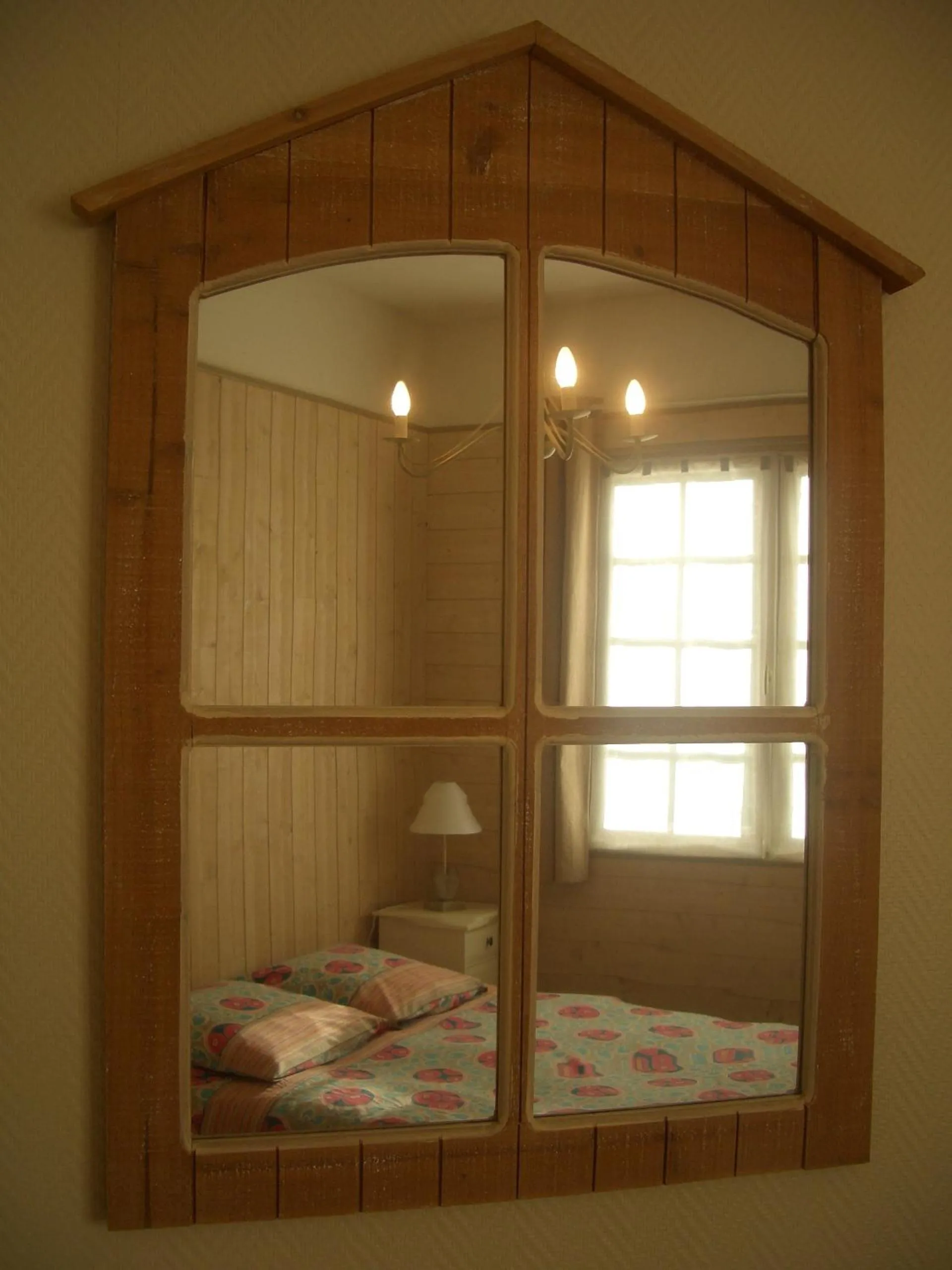 Decorative detail in Forest Farm