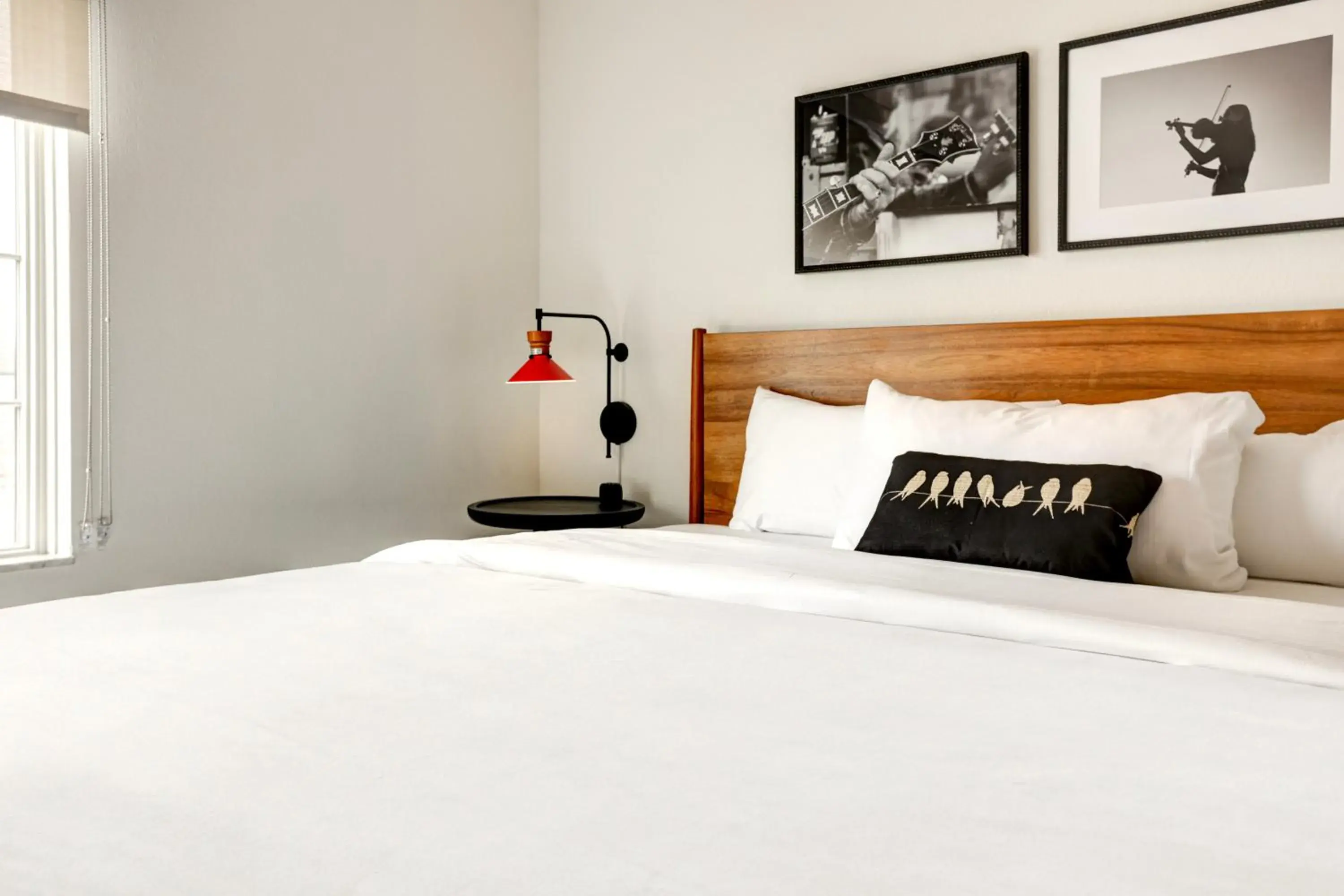 Elwood Premier King ADA Accessible in Elwood Hotel & Suites Elwood Premier King ADA Accessible in Elwood Hotel & Suites