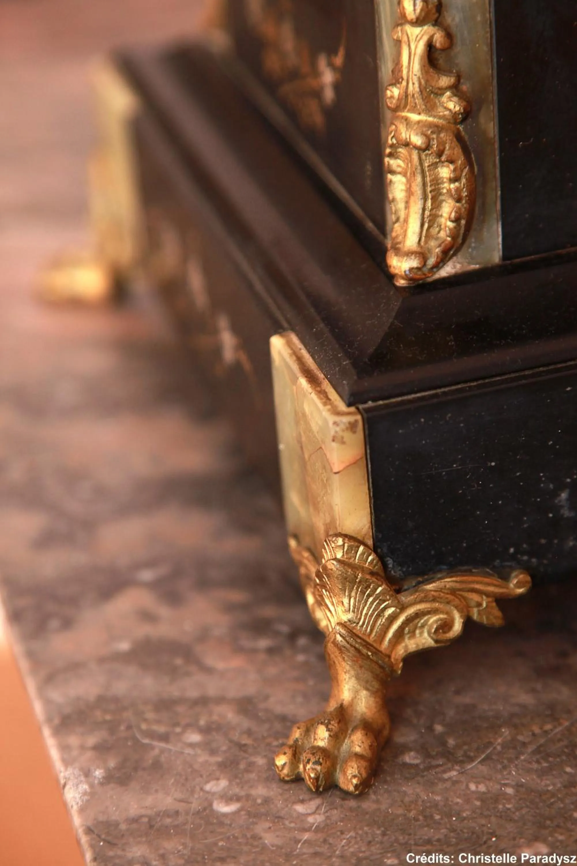 Decorative detail in Hôtel Le Gentleman