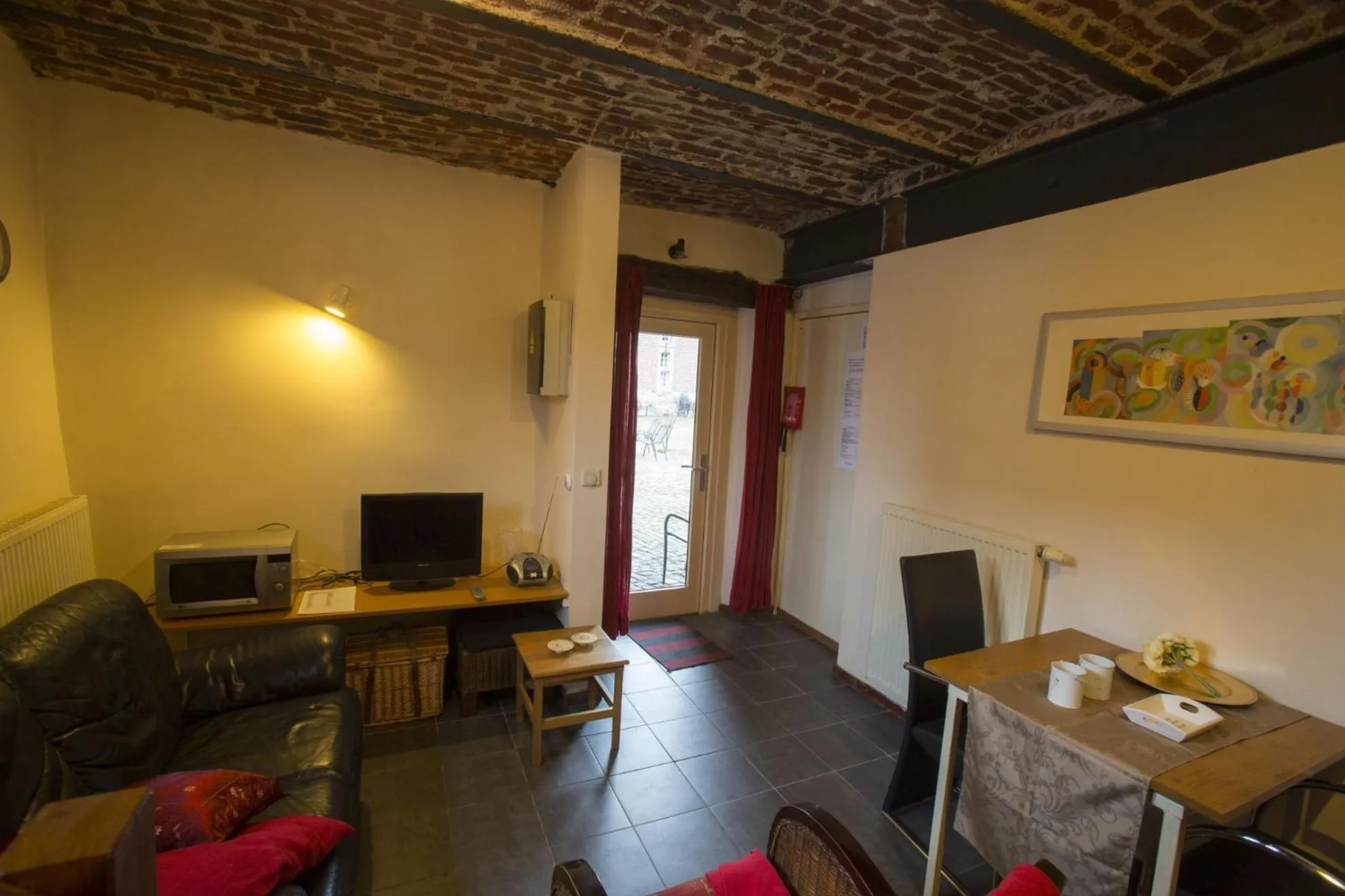 Apartments Cour d'Aix