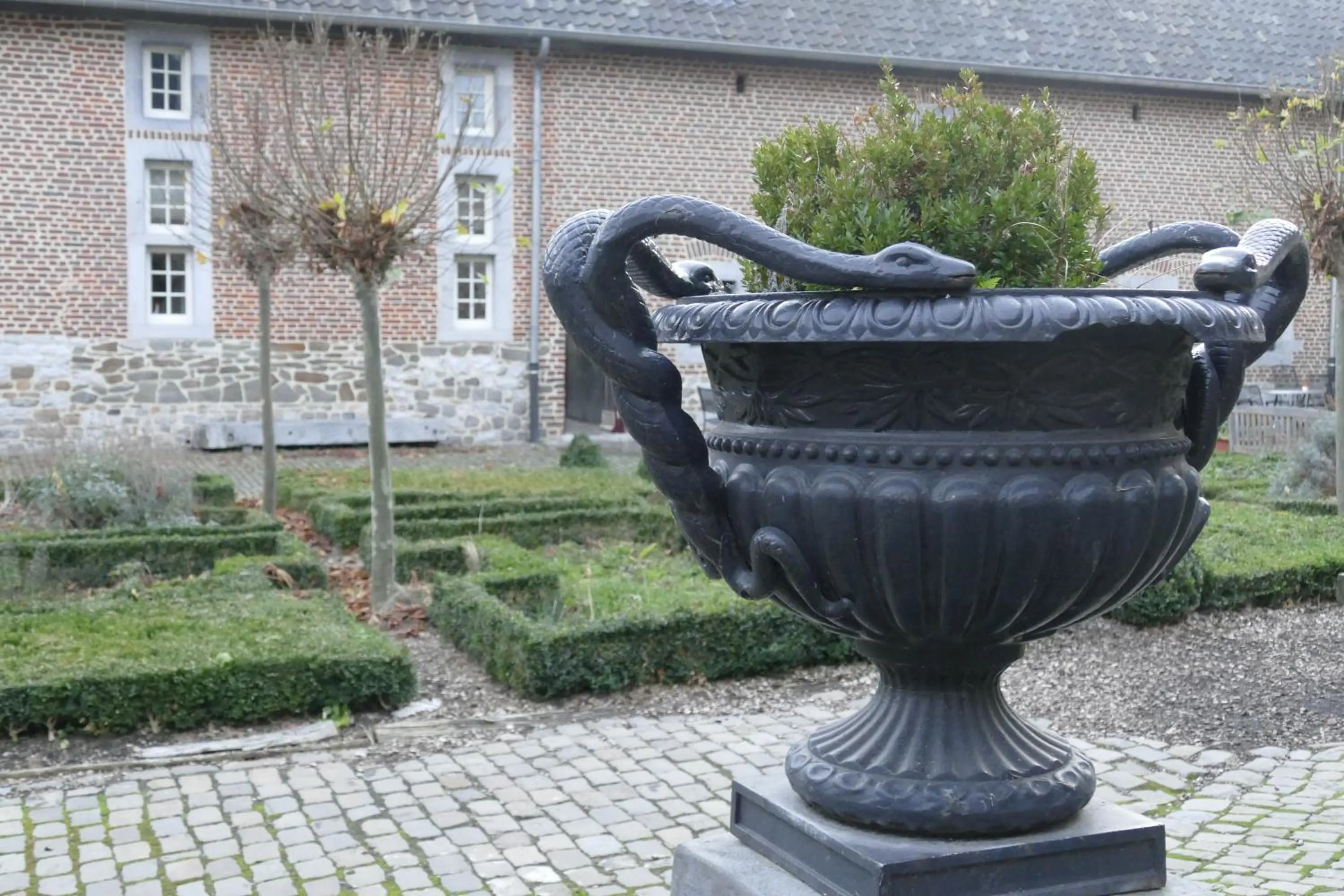 Property building in Apartments Cour d'Aix