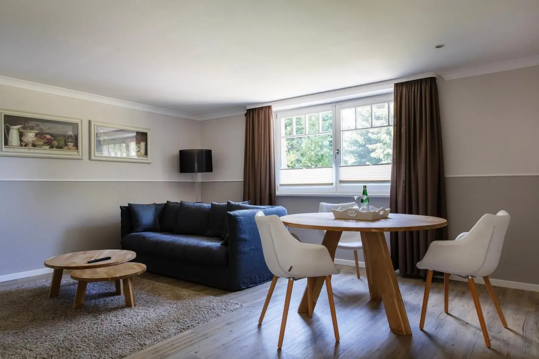 Junior Suite Towerhouse Souterrain in Schloss Basthorst Junior Suite Towerhouse Souterrain in Schloss Basthorst