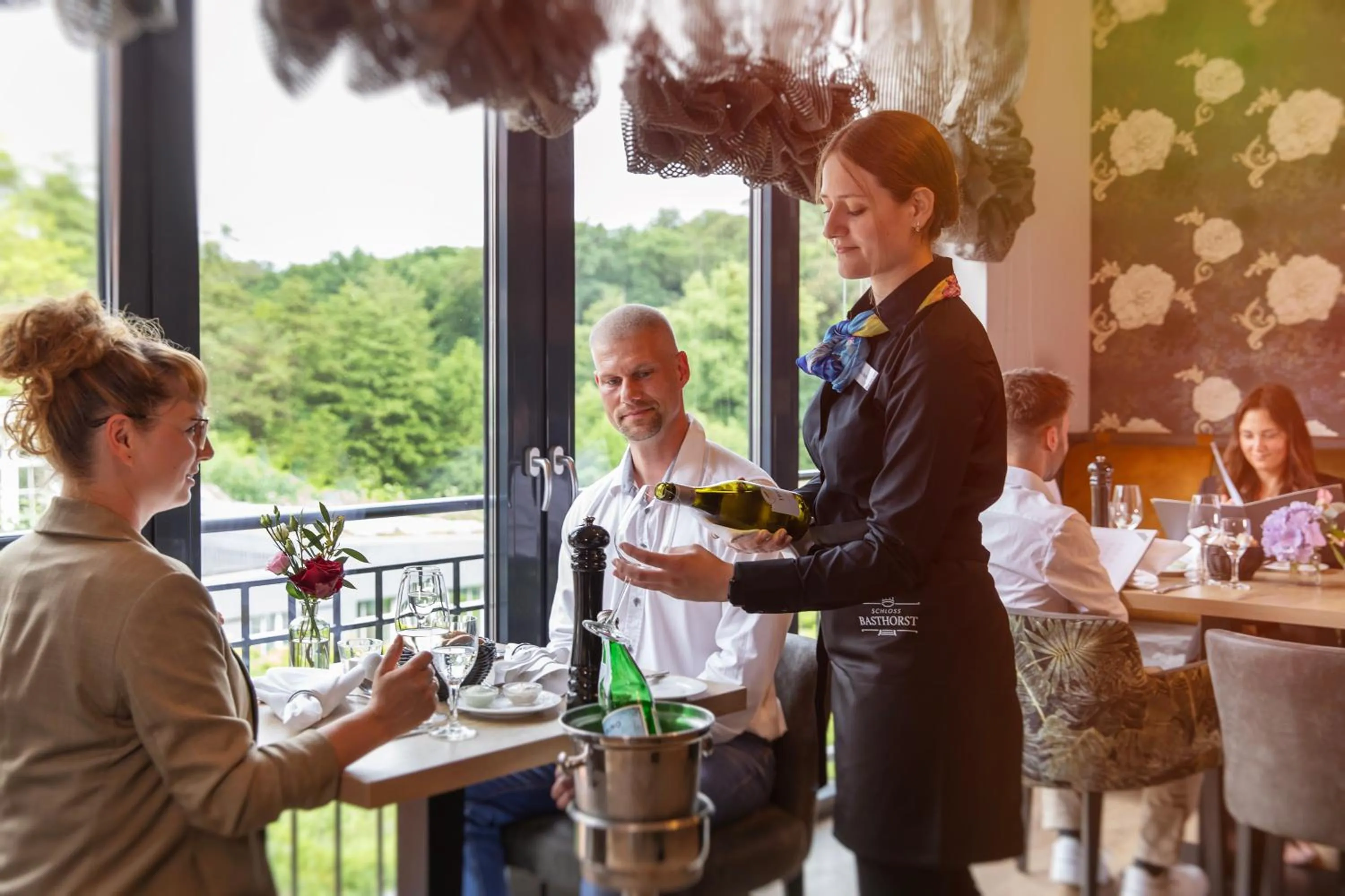 Restaurant/places to eat in Schloss Basthorst