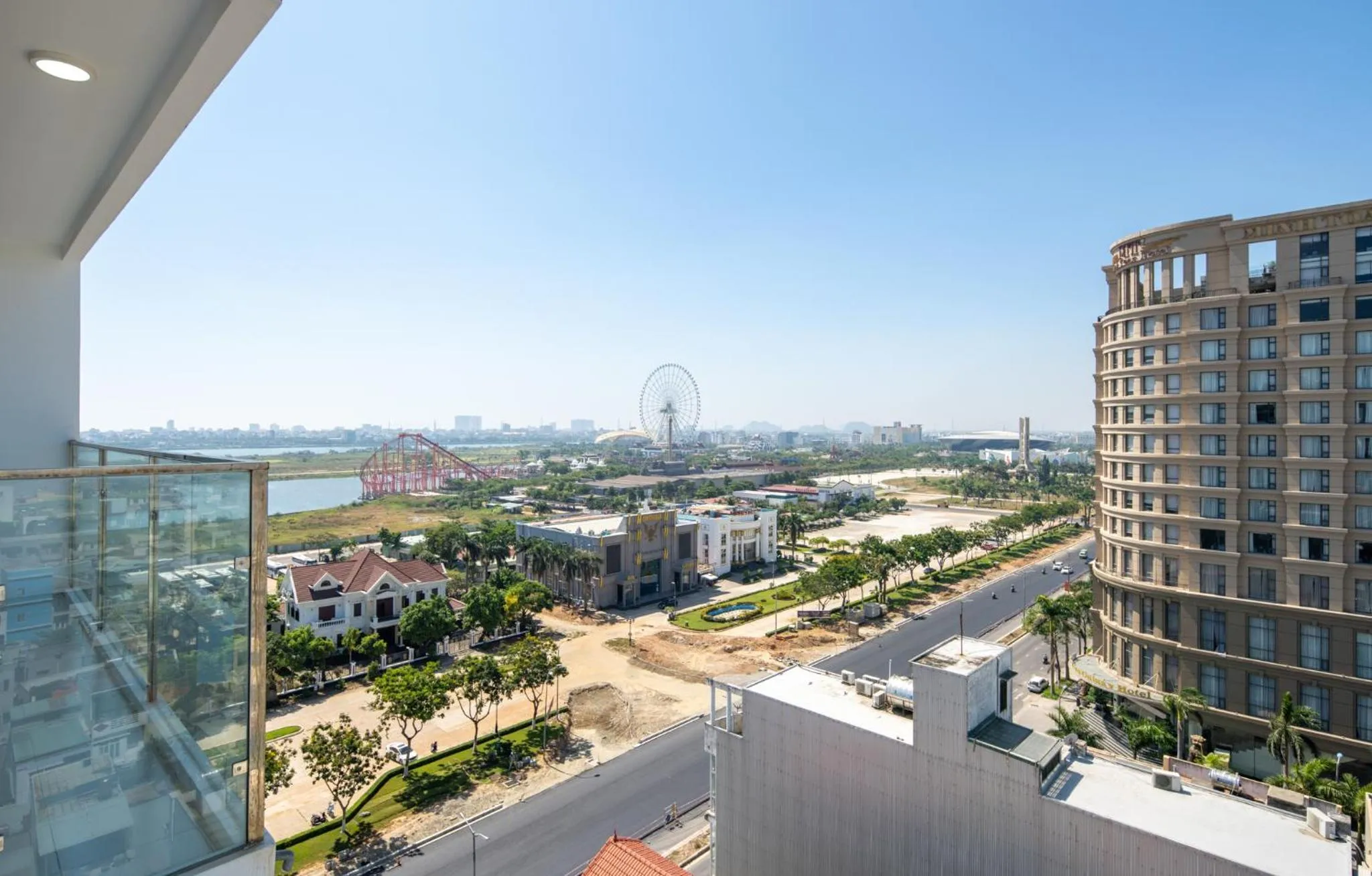 Nearby landmark in Record Hotel