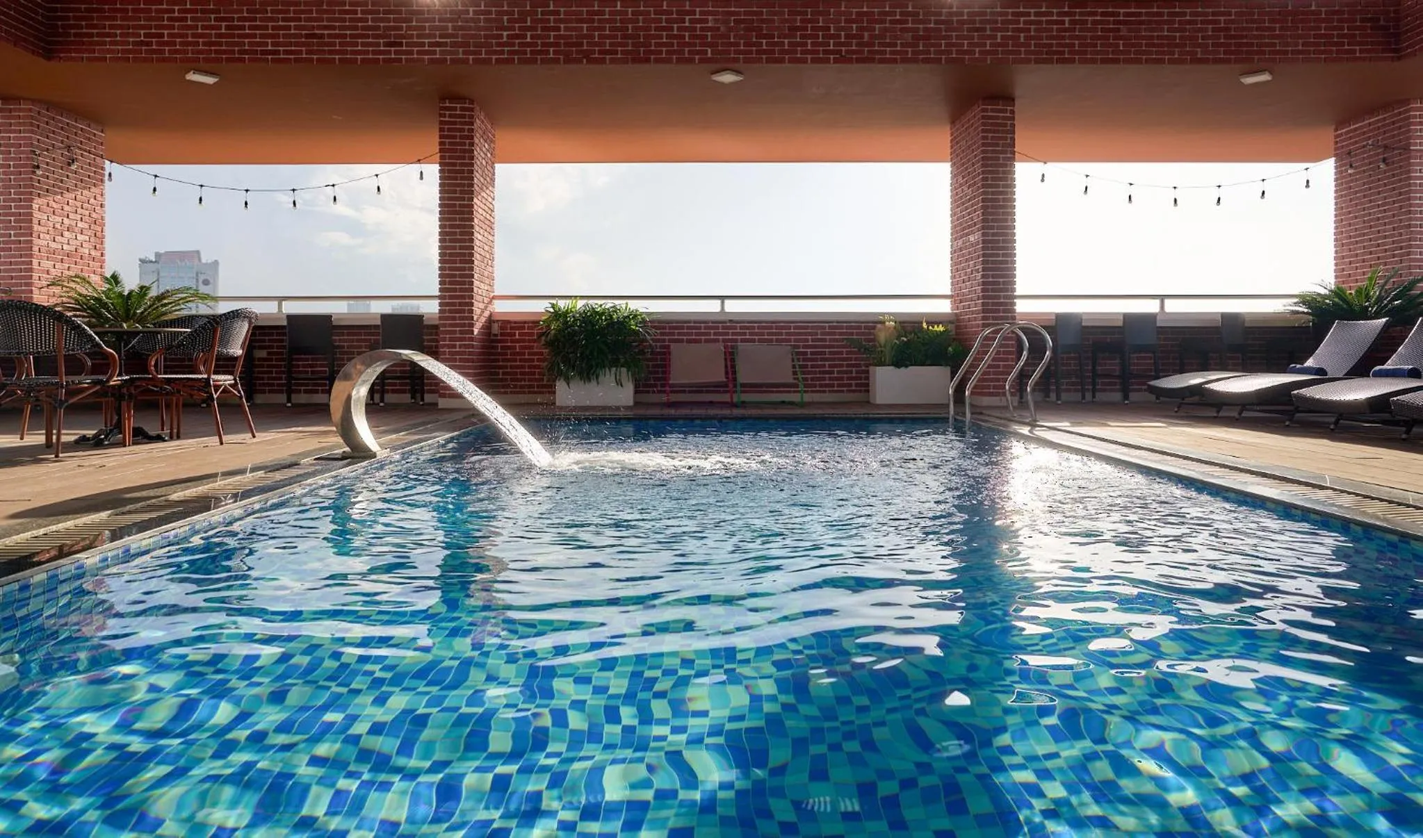 Swimming pool in Record Hotel