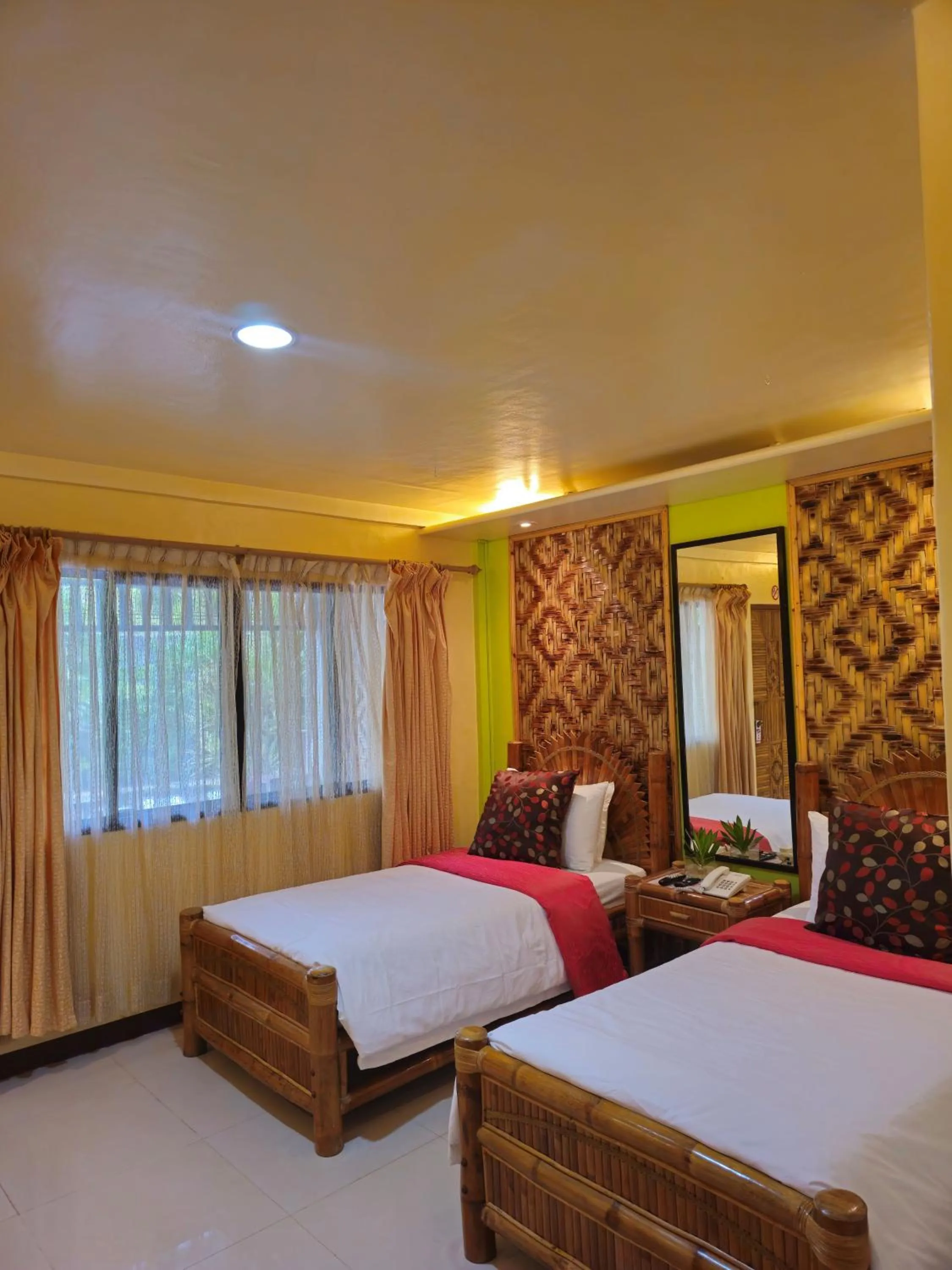 Bedroom, Bed in Malapascua Exotic Island Dive Resort