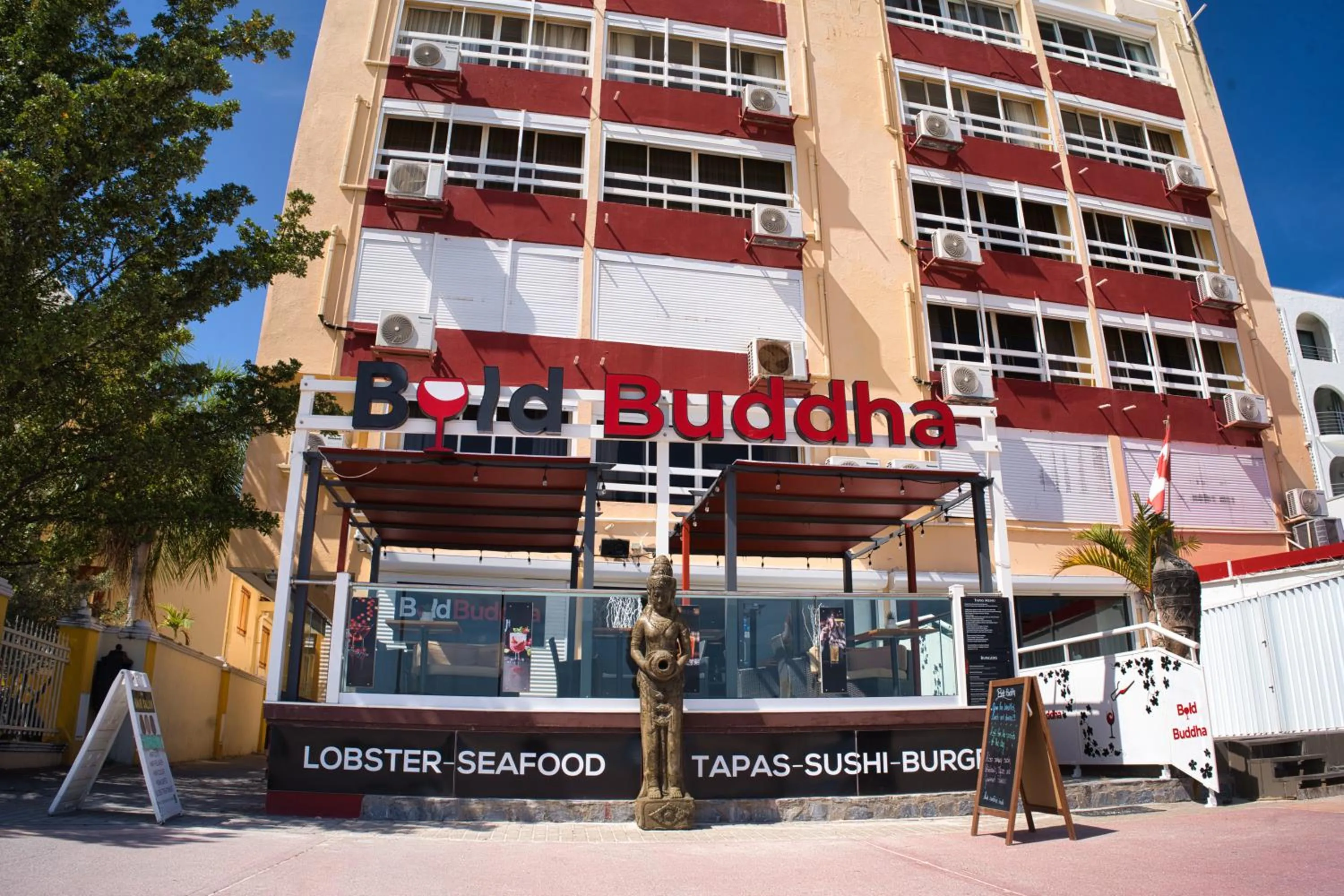 Restaurant/places to eat in Horizon View Beach Hotel