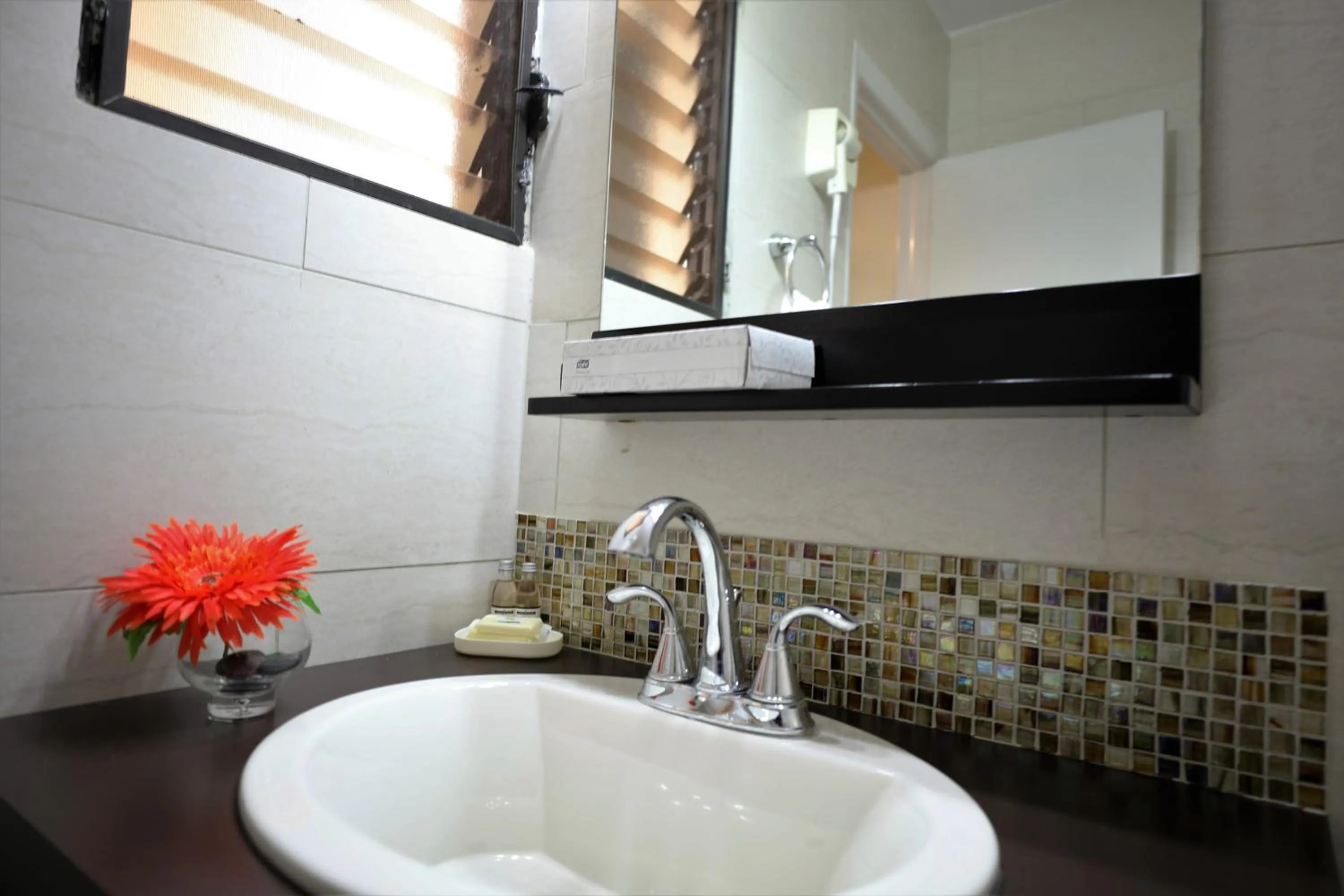 Bathroom in Horizon View Beach Hotel