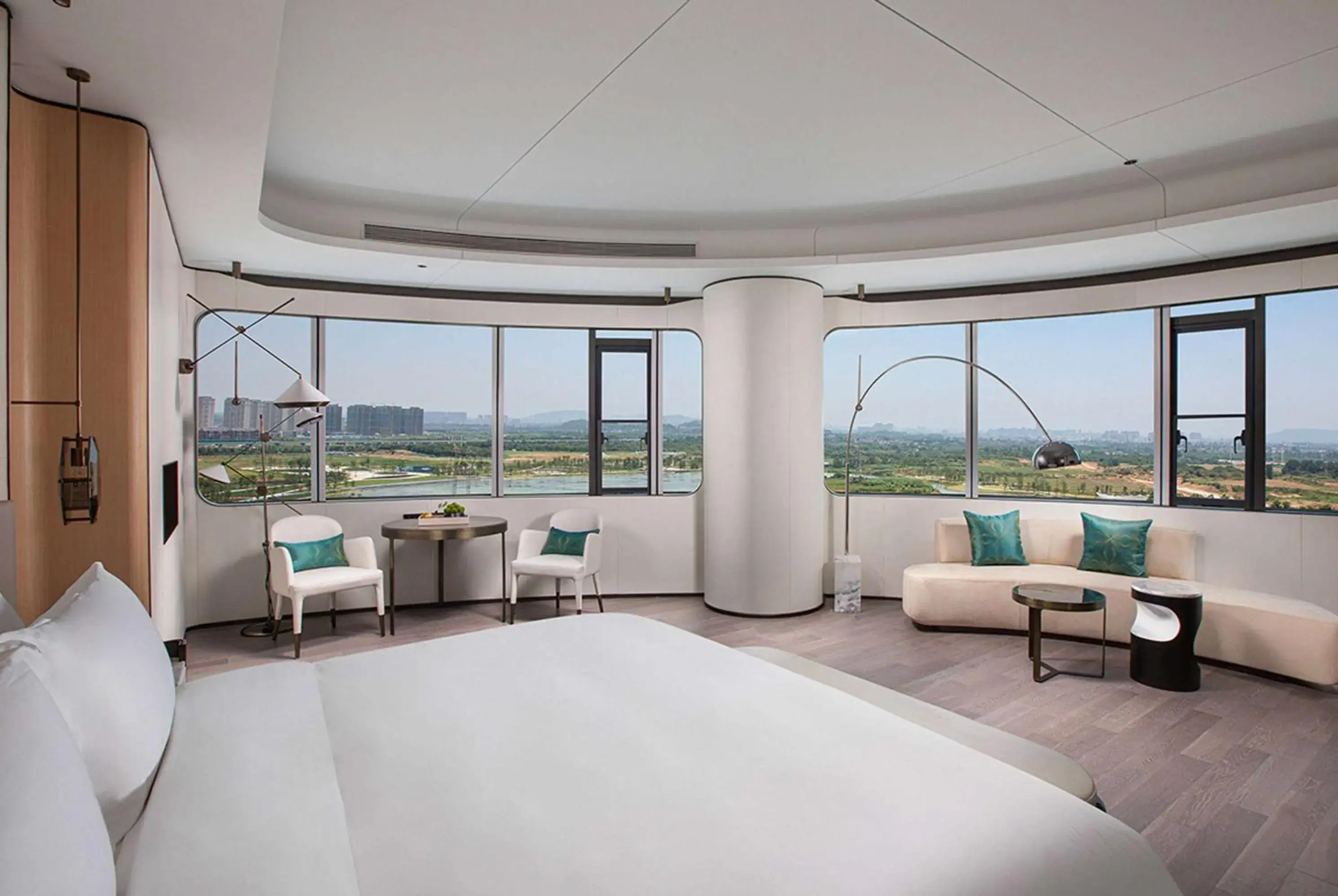 Deluxe Lake View Suite in Wyndham Garden Nanjing Airport Deluxe Lake View Suite in Wyndham Garden Nanjing Airport