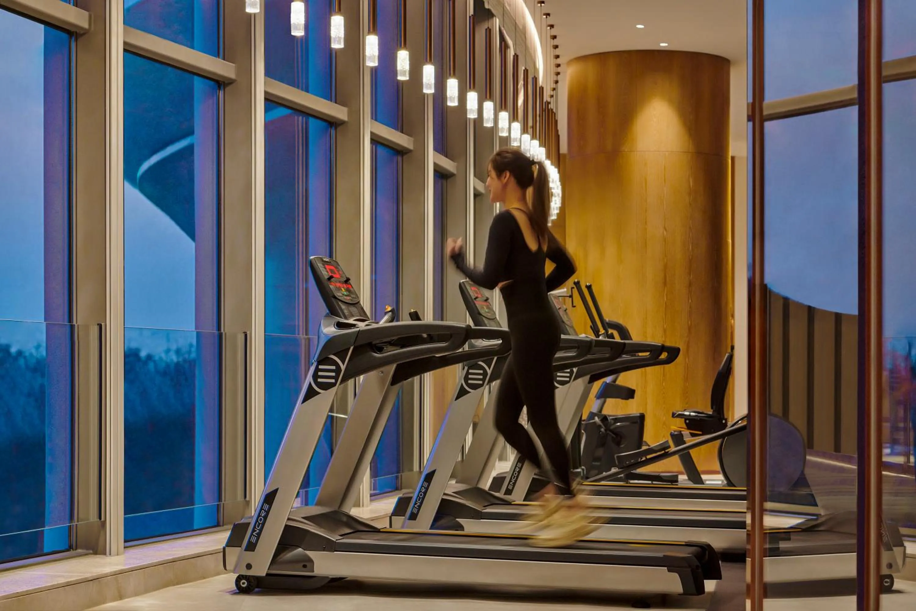 Fitness centre/facilities in Wyndham Garden Nanjing Airport