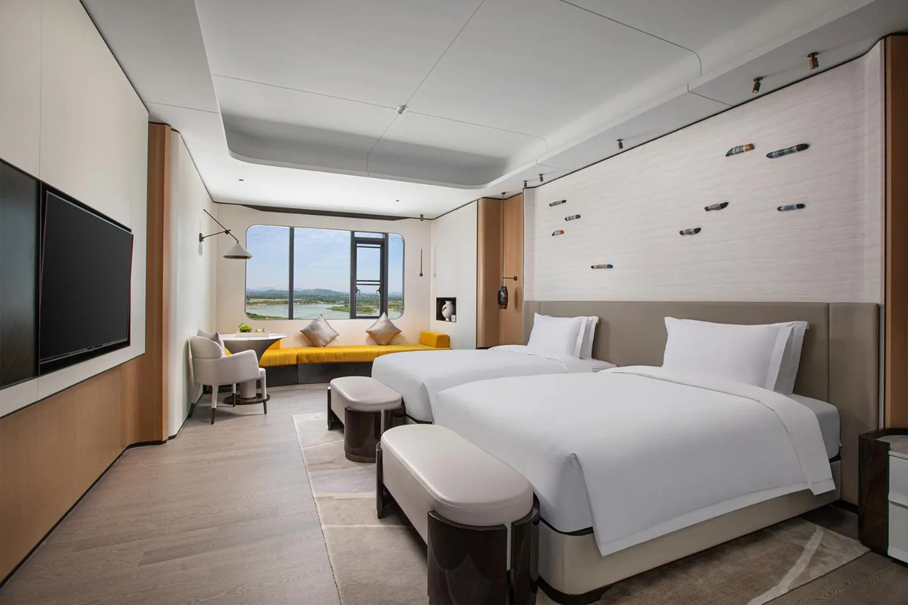 Bedroom, Bed in Wyndham Garden Nanjing Airport