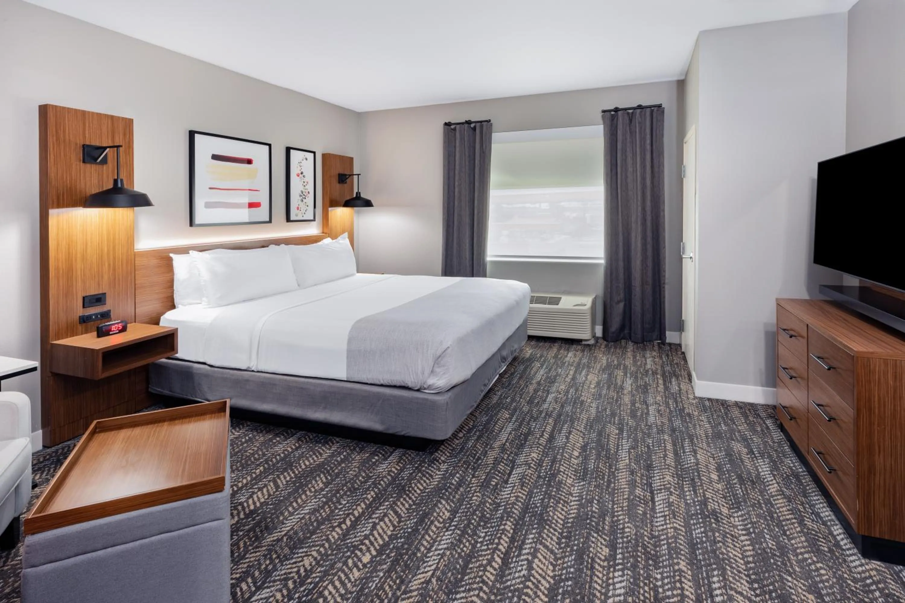 Bedroom, Bed in Hawthorn Extended Stay by Wyndham Oklahoma City Airport