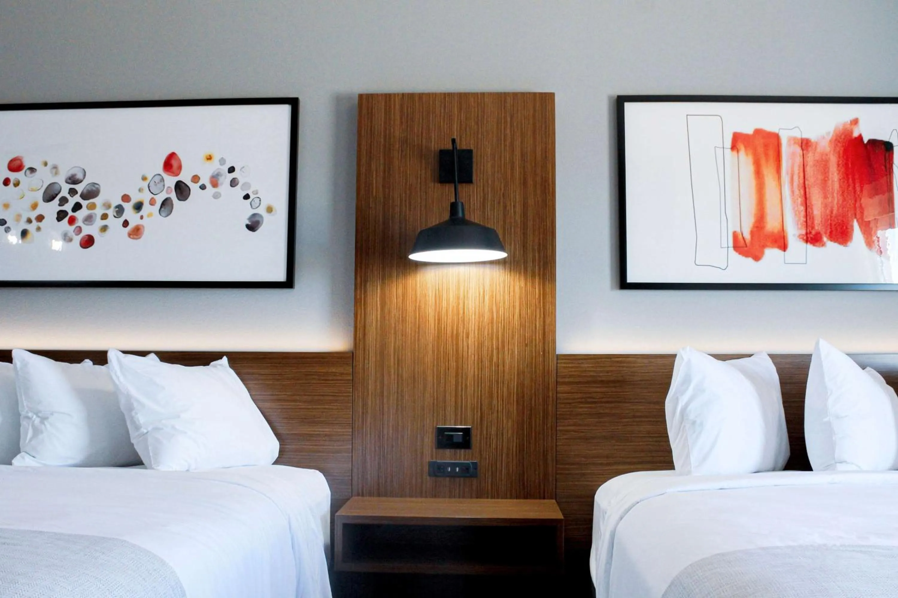 Photo of the whole room, Bed in Hawthorn Extended Stay by Wyndham Oklahoma City Airport