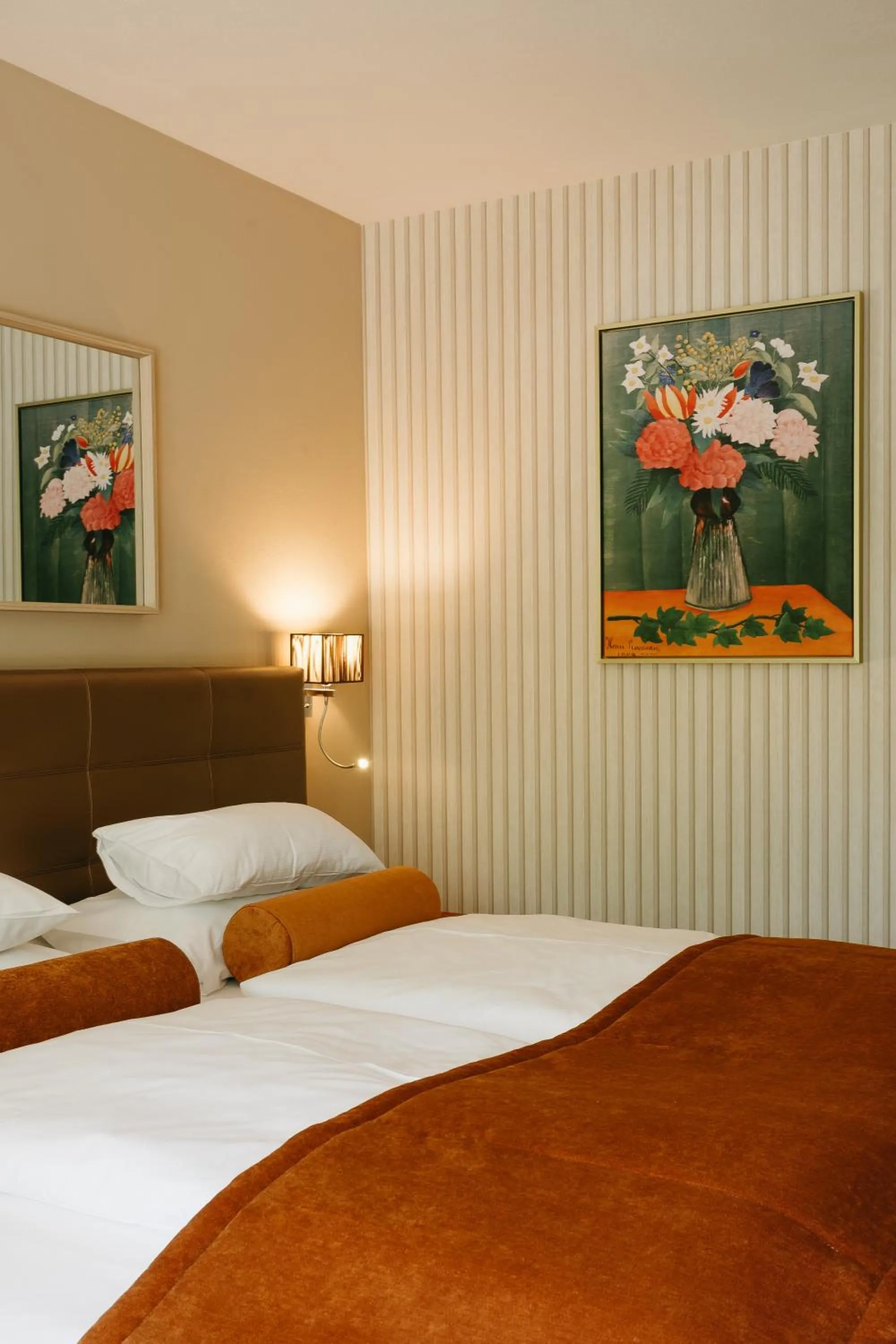 Decorative detail, Bed in Hotel Albizia