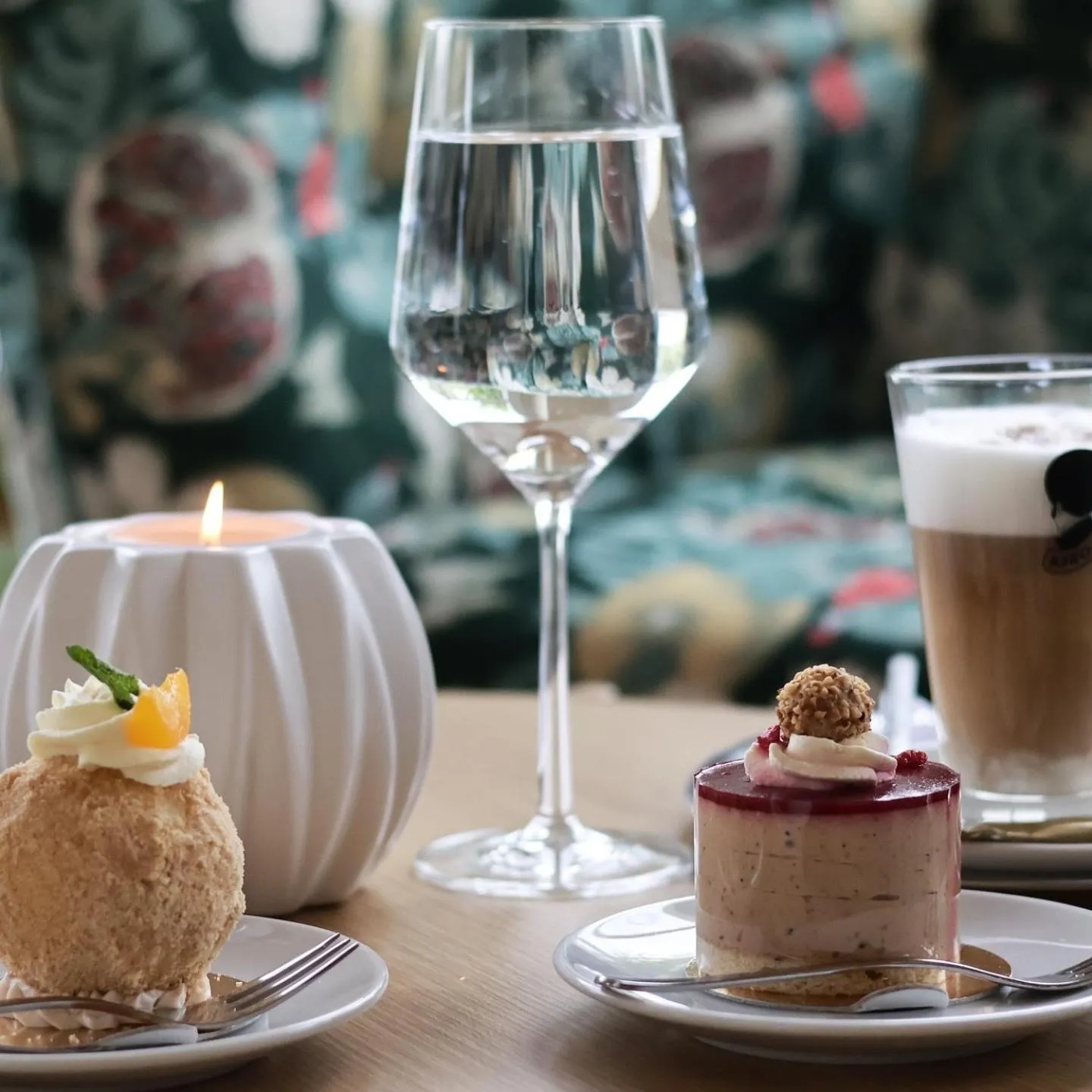 Food and drinks in Hotel Albizia