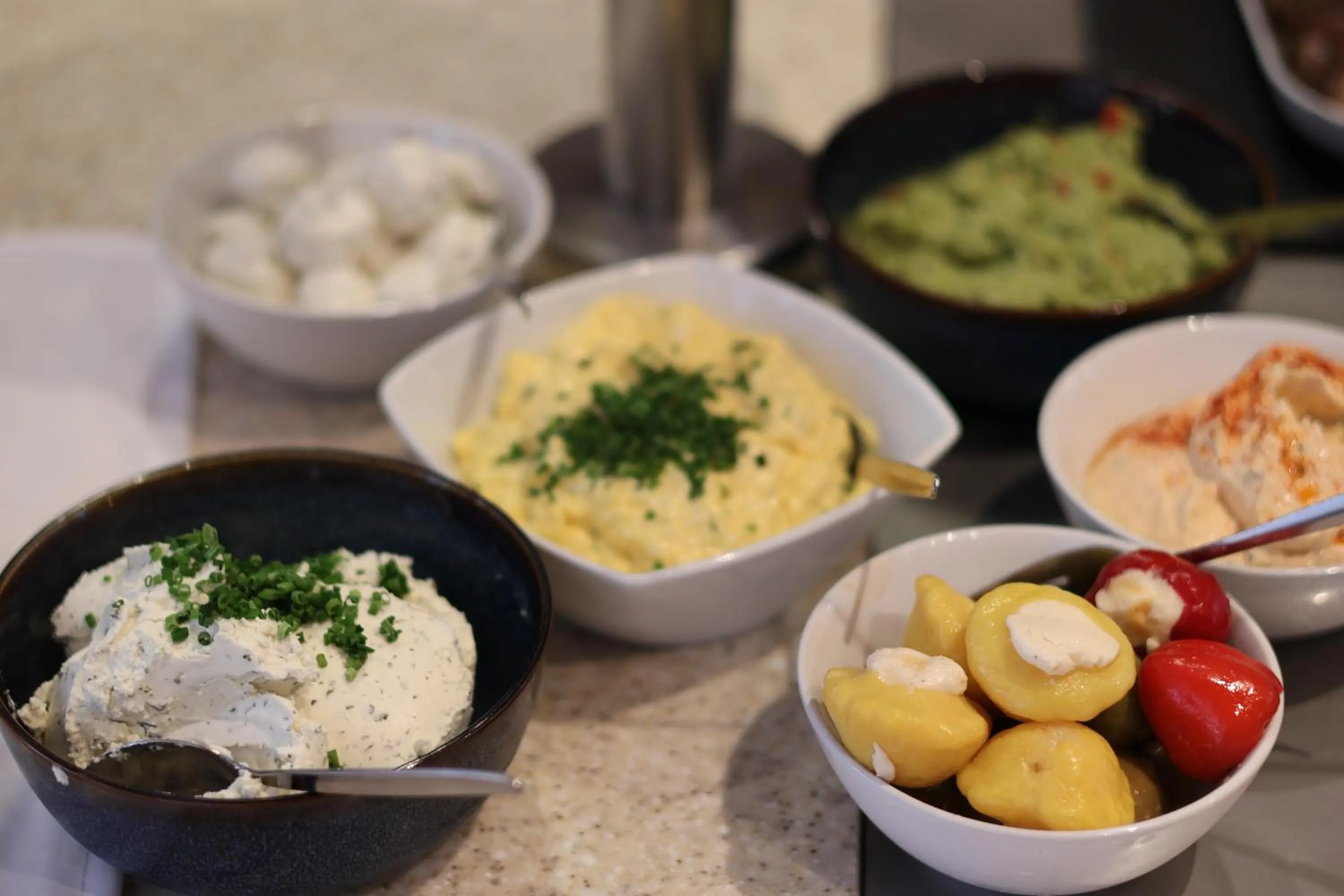 Food and drinks in Hotel Albizia