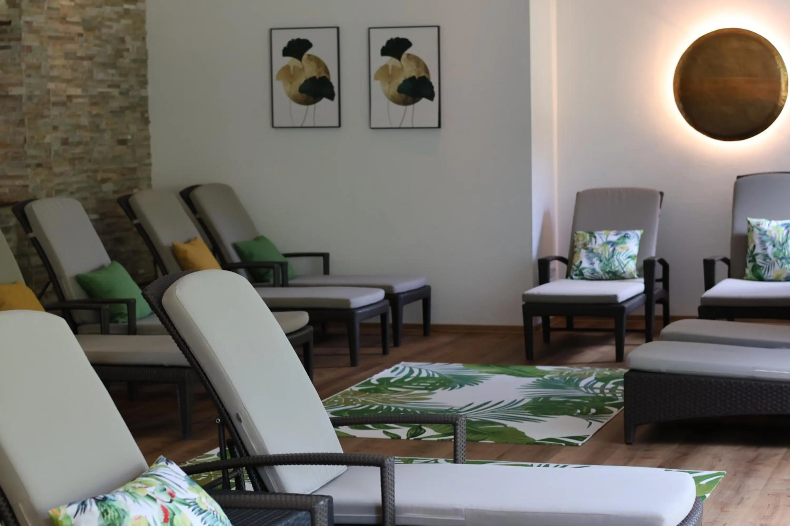 Seating area in Hotel Albizia