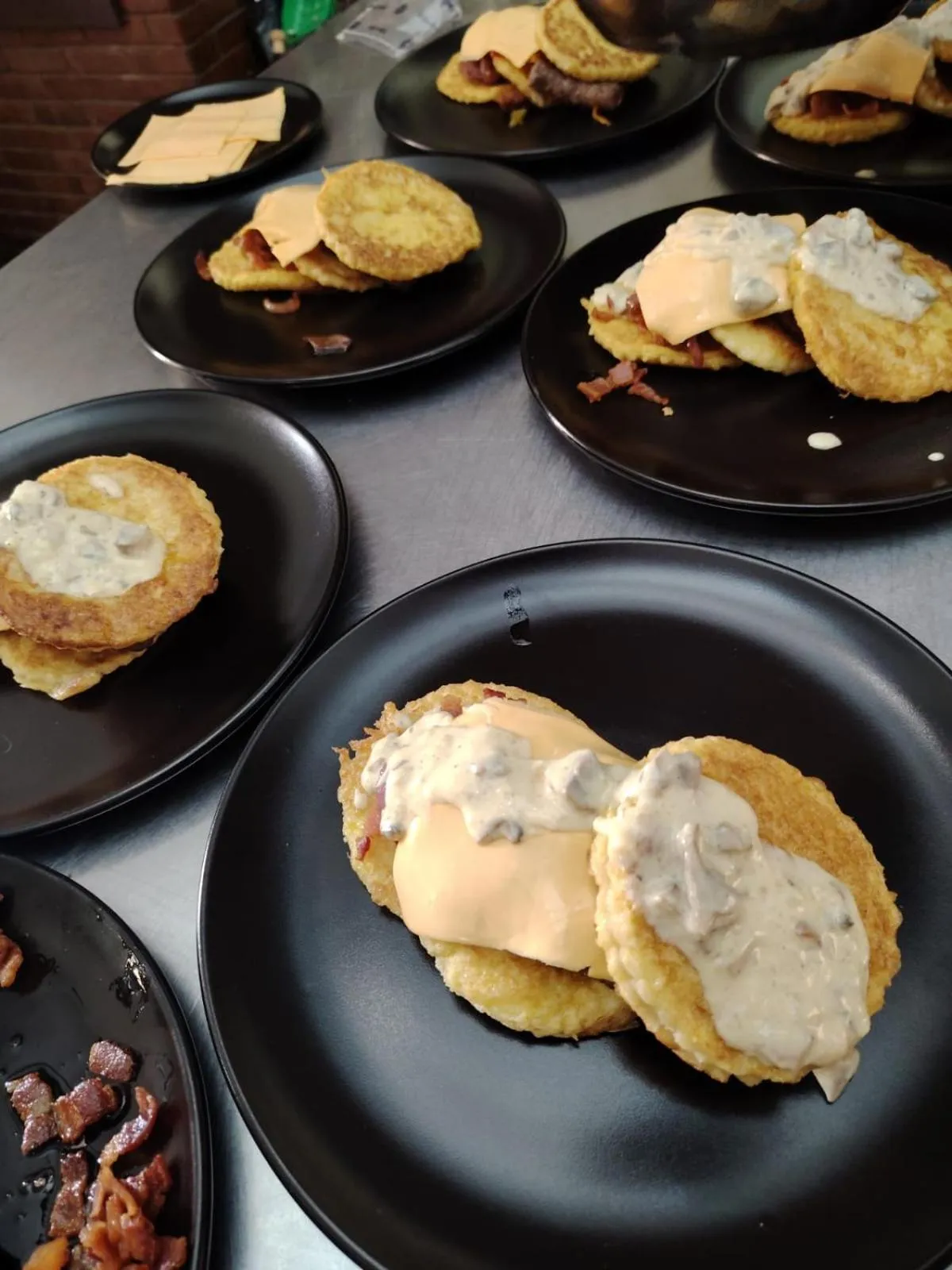 Breakfast in Airport Tower Lodge