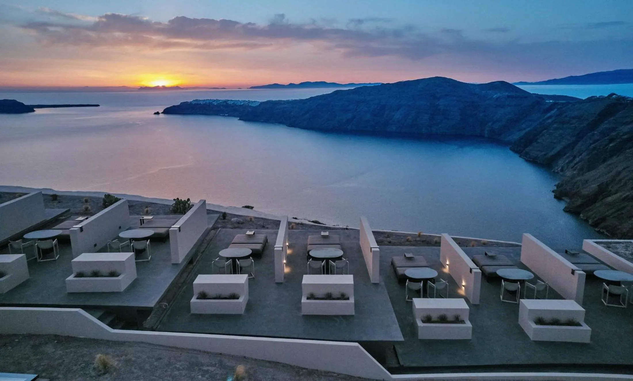 Sea view in Divine Cave Experience