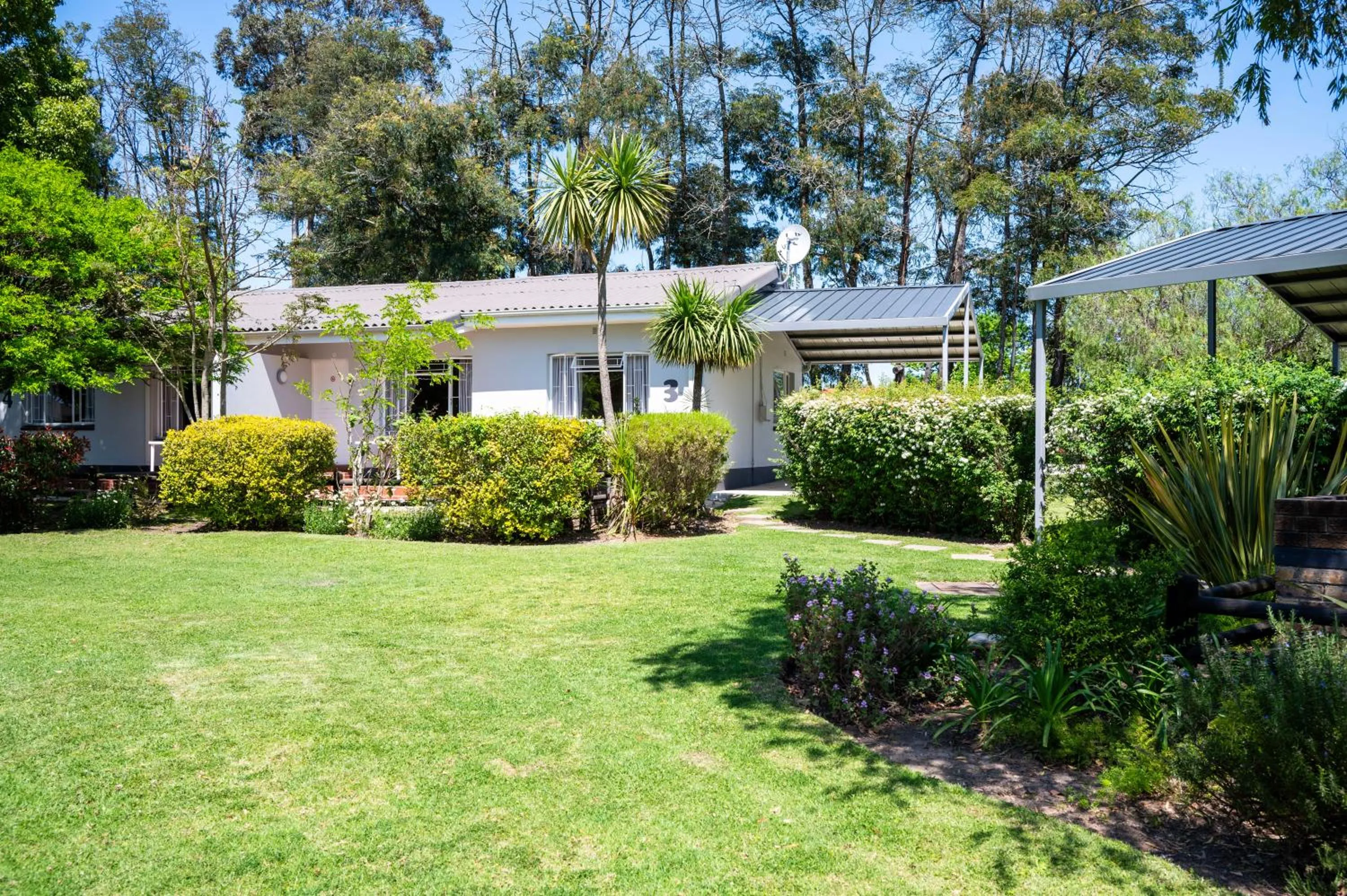 Property building in Pine Lodge George