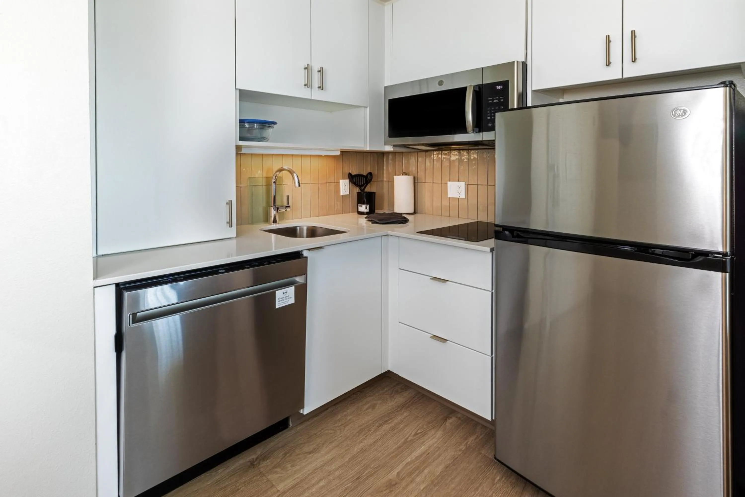 Photo of the whole room in Staybridge Suites - Portland by IHG